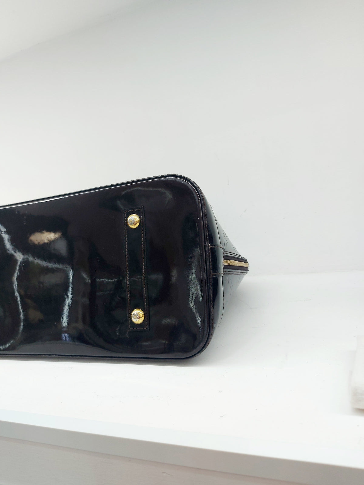 LOUIS VUITTON ALMA GM VERNIS