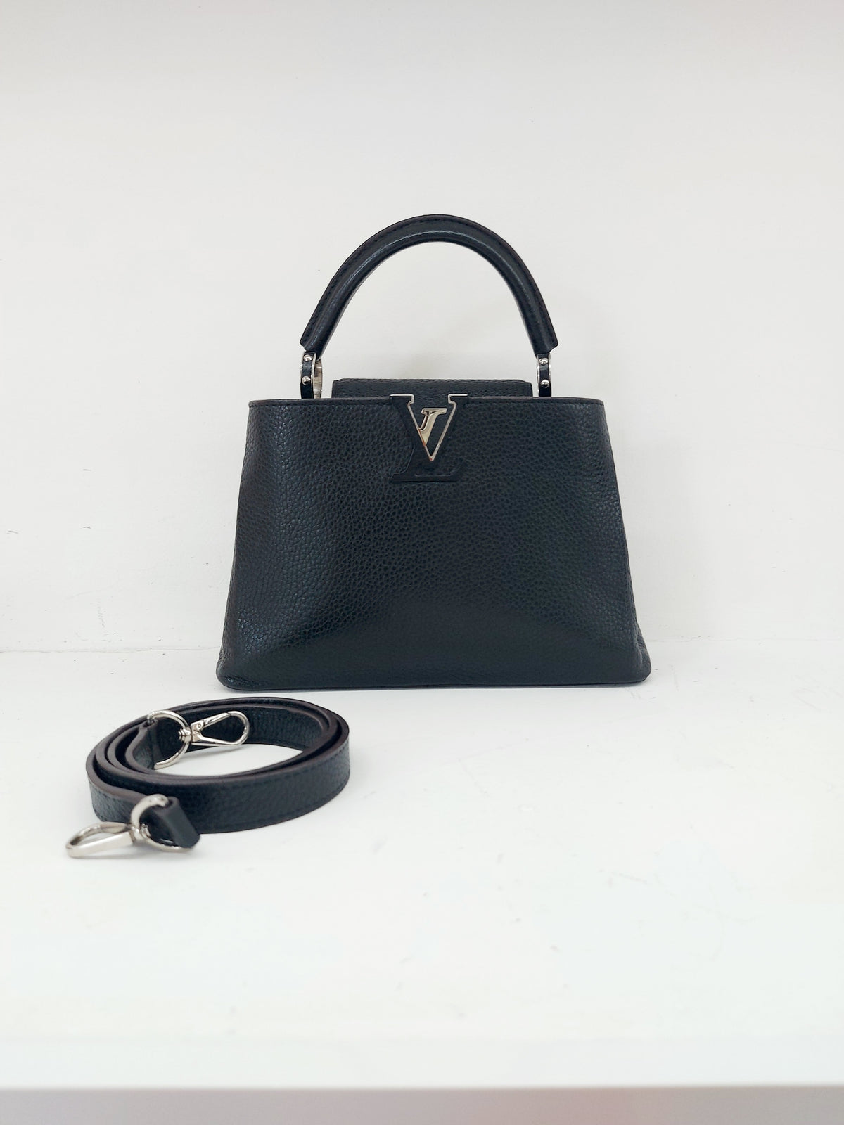 LOUIS VUITTON CAPUCINES BB