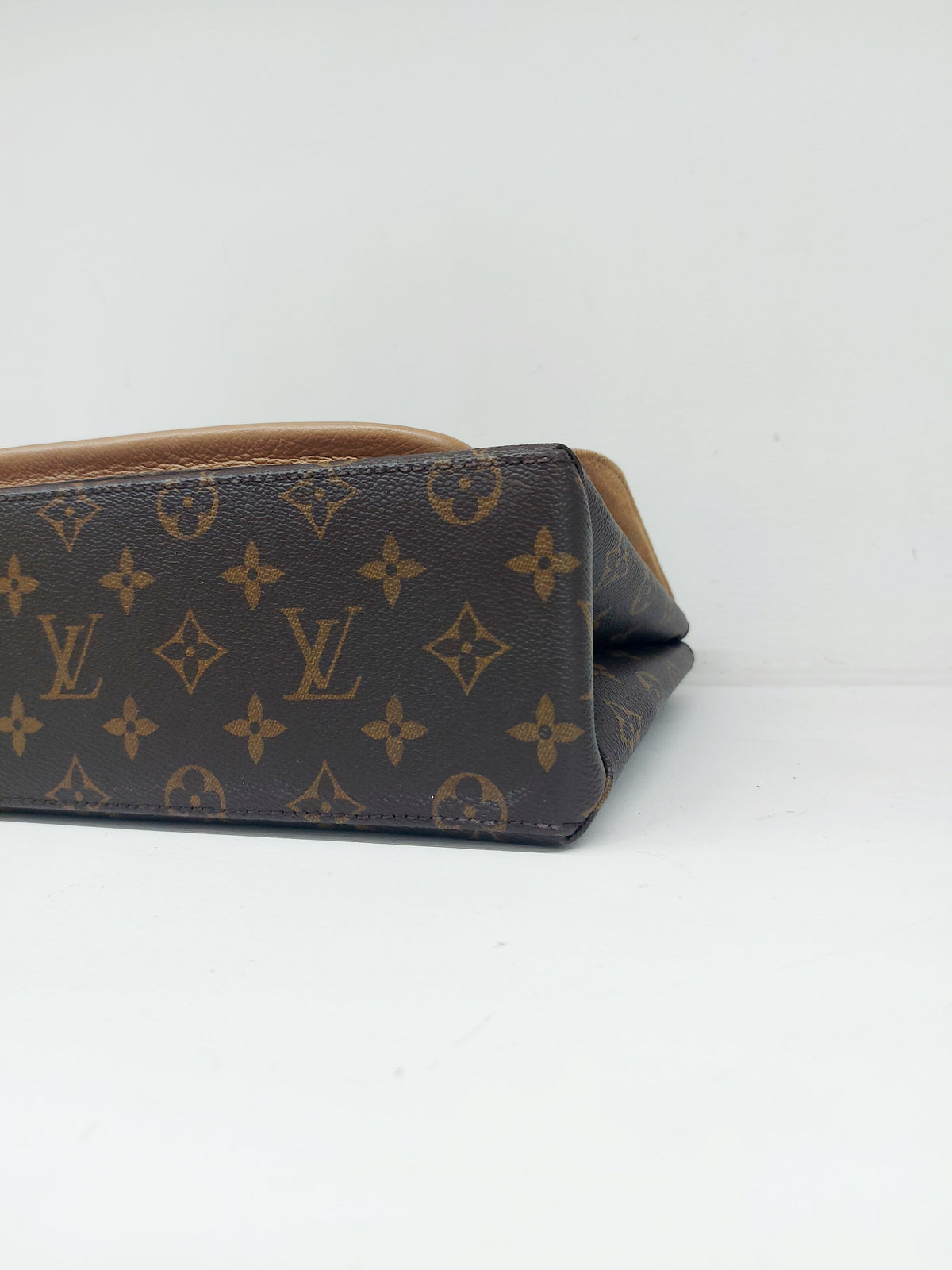 LOUIS VUITTON MARIGNAN