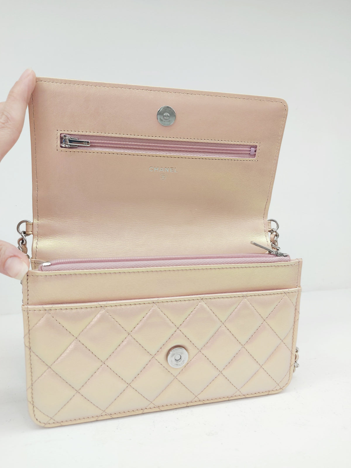 CHANEL WALLET CHAIN