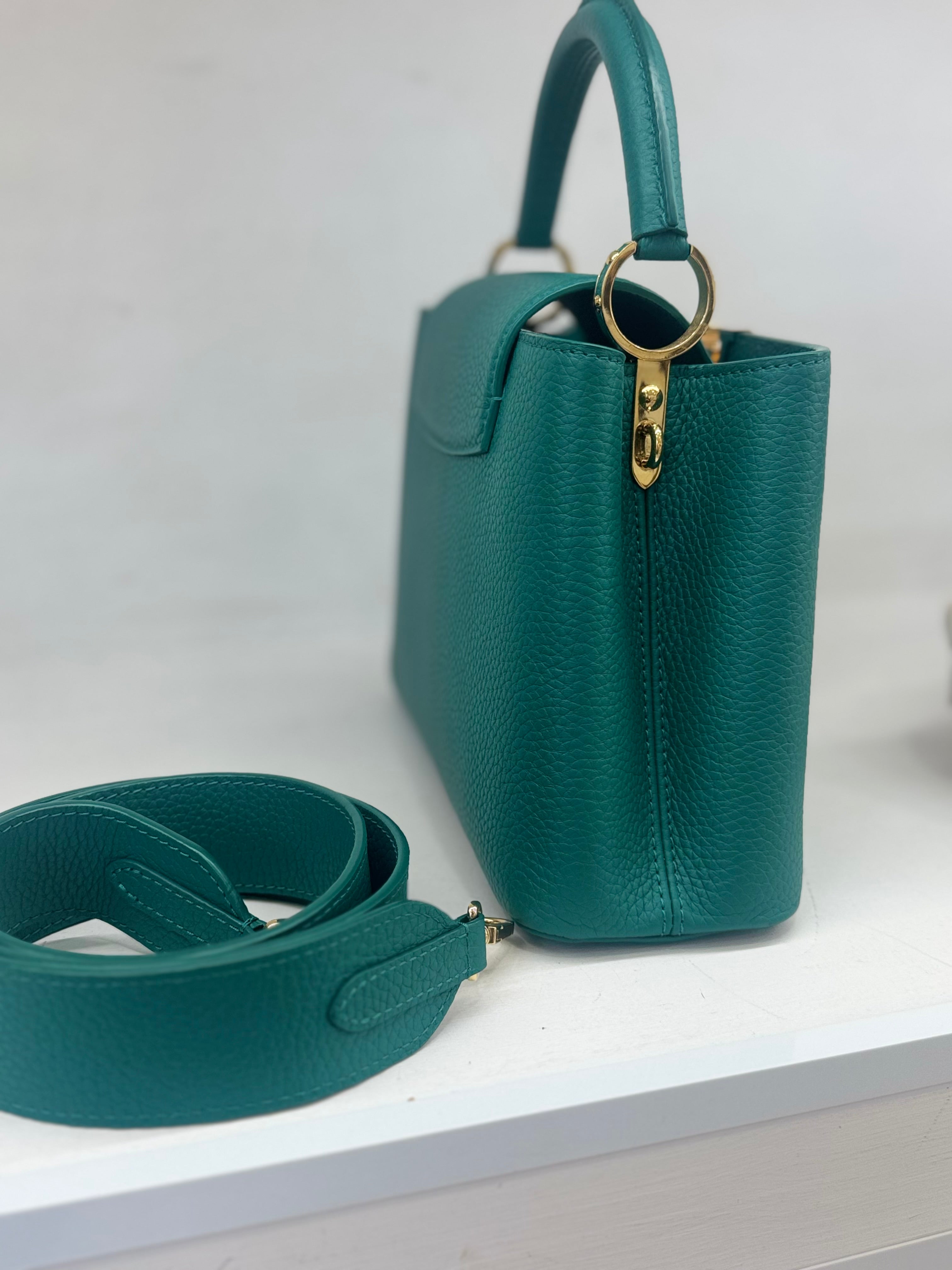 LOUIS VUITTON CAPUCINES BB