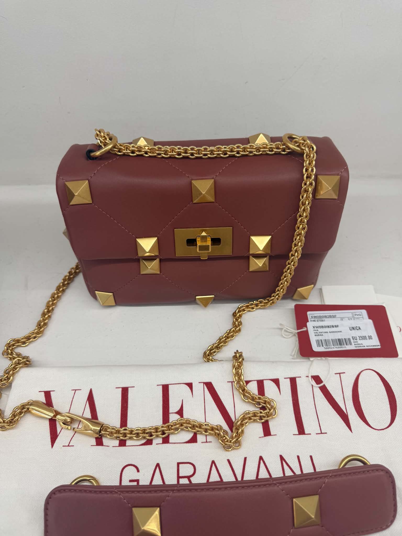 VALENTINO GARAVANI ROMAN STUD