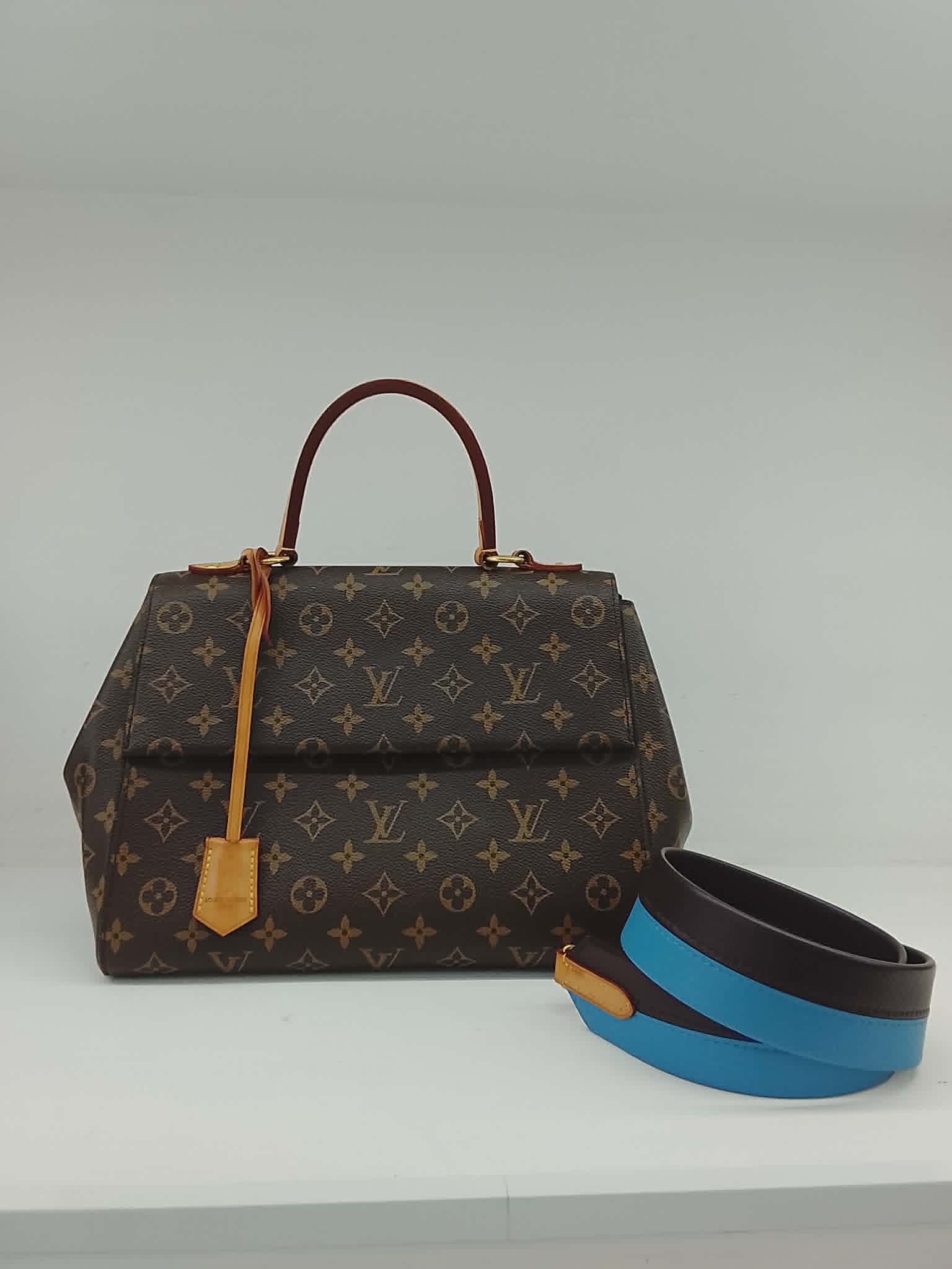 LOUIS VUITTON CLUNY