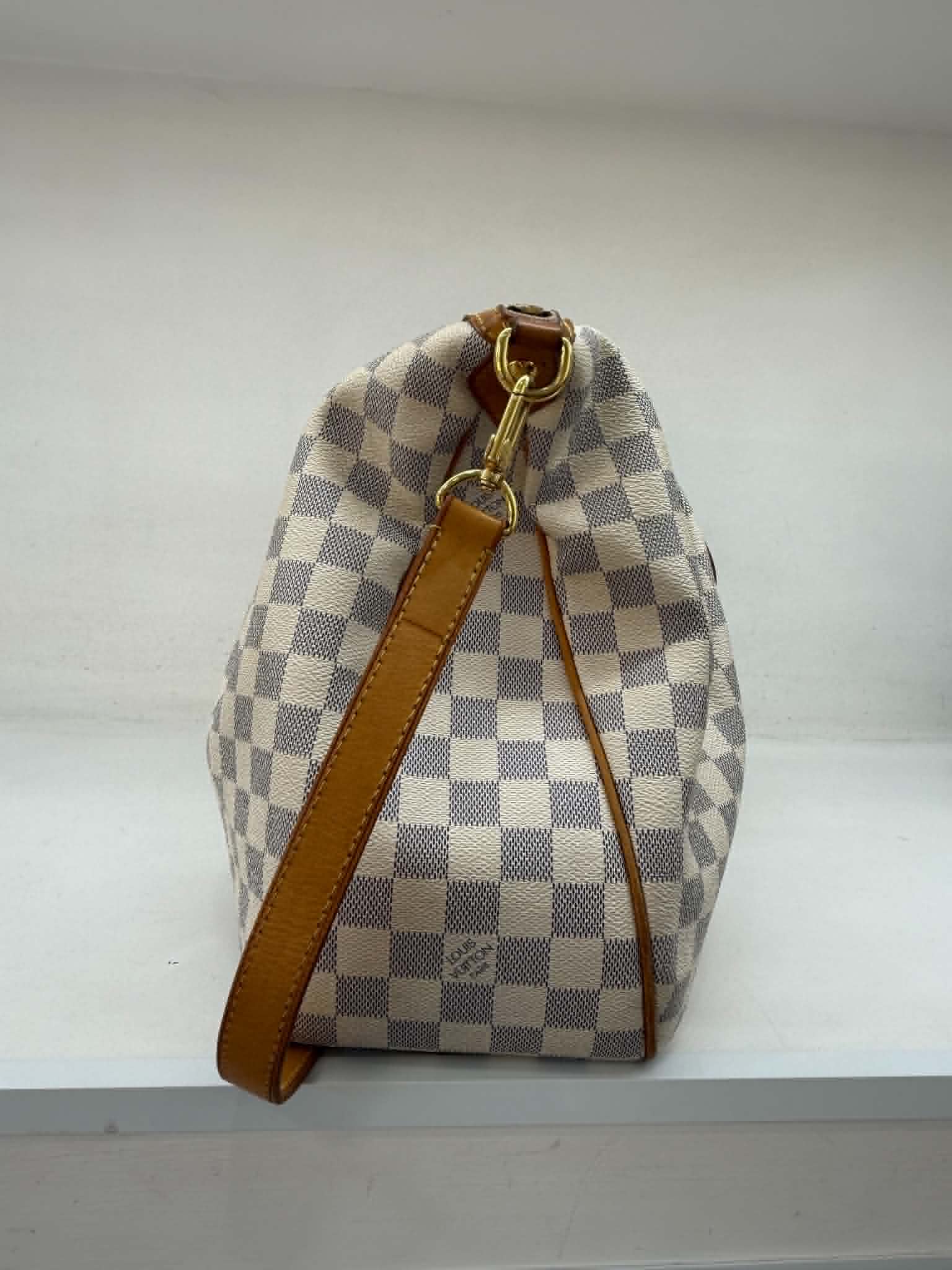 LOUIS VUITTON SIRACUSA
