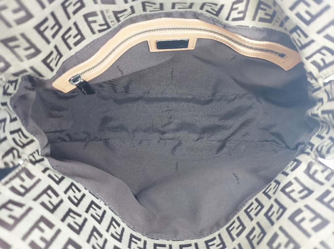 FENDI BAGUETTE ZUCCHINO