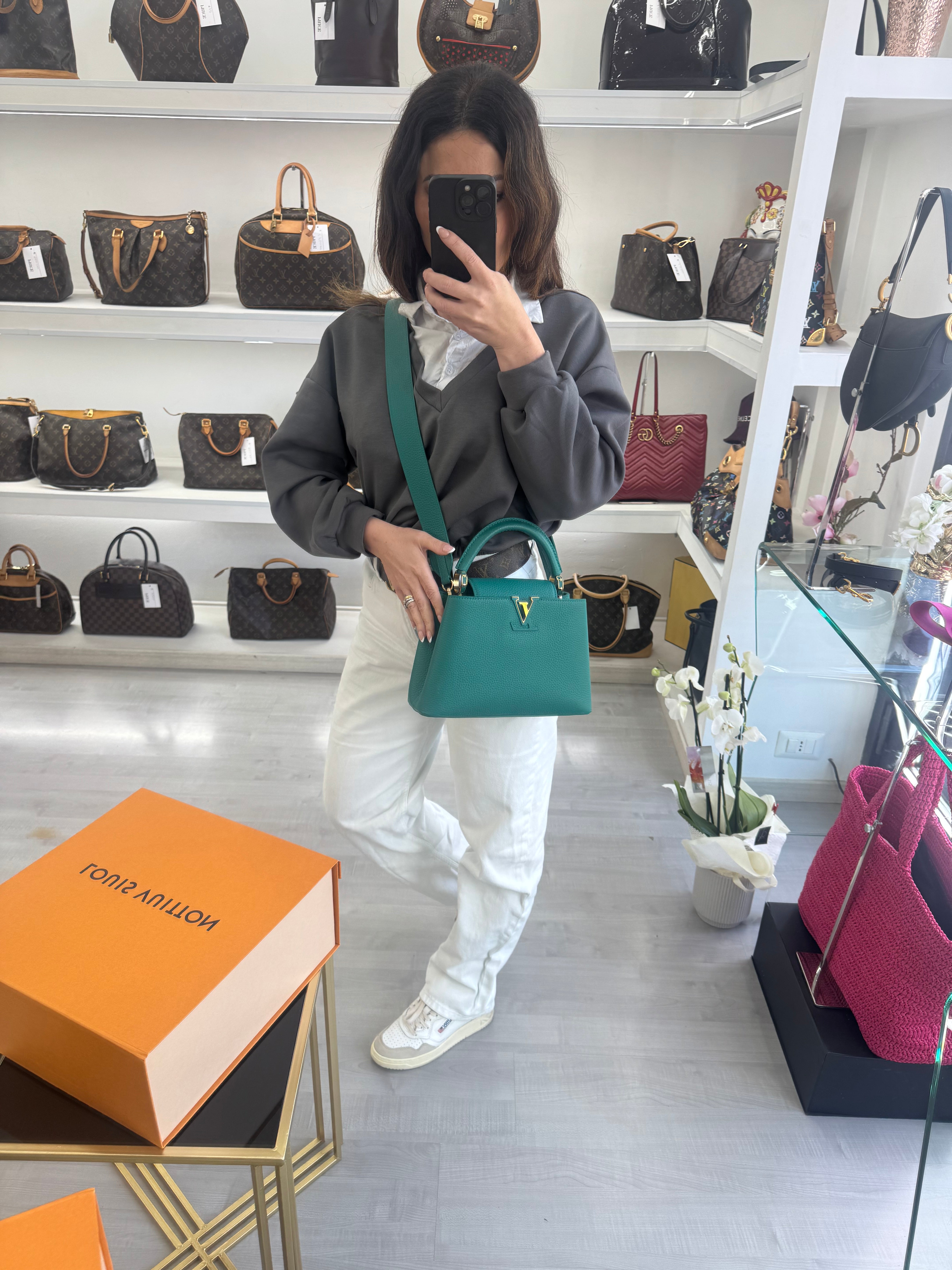 LOUIS VUITTON CAPUCINES BB