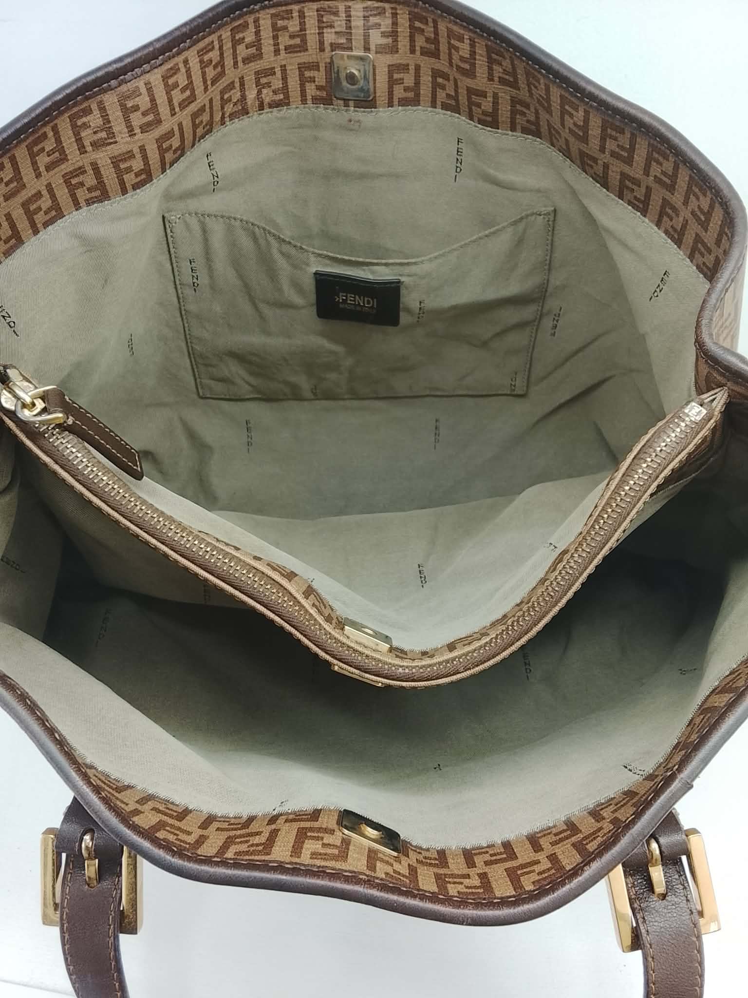 FENDI SHOPPER