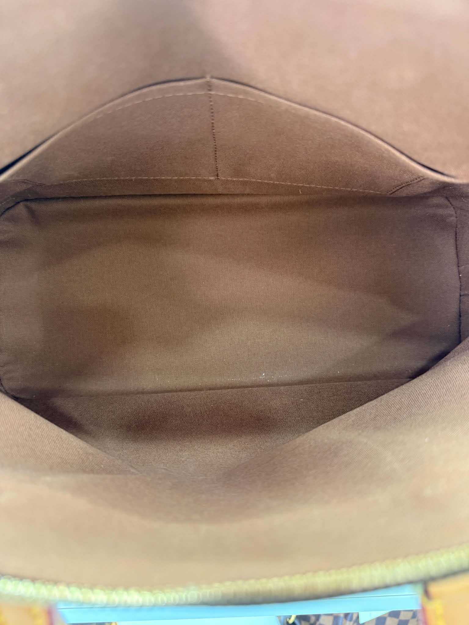LOUIS VUITTON ALMA GM