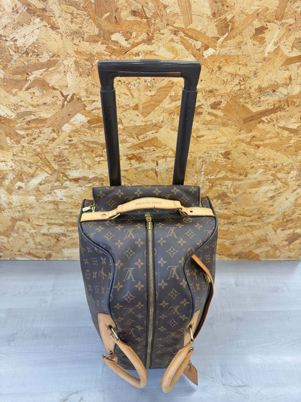 LOUIS VUITTON EOLE  50 TROLLEY