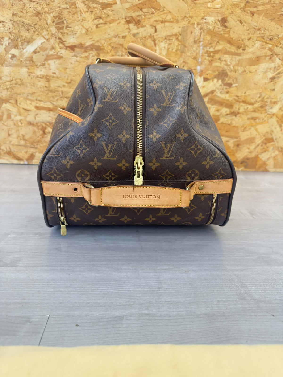 LOUIS VUITTON EOLE  50 TROLLEY