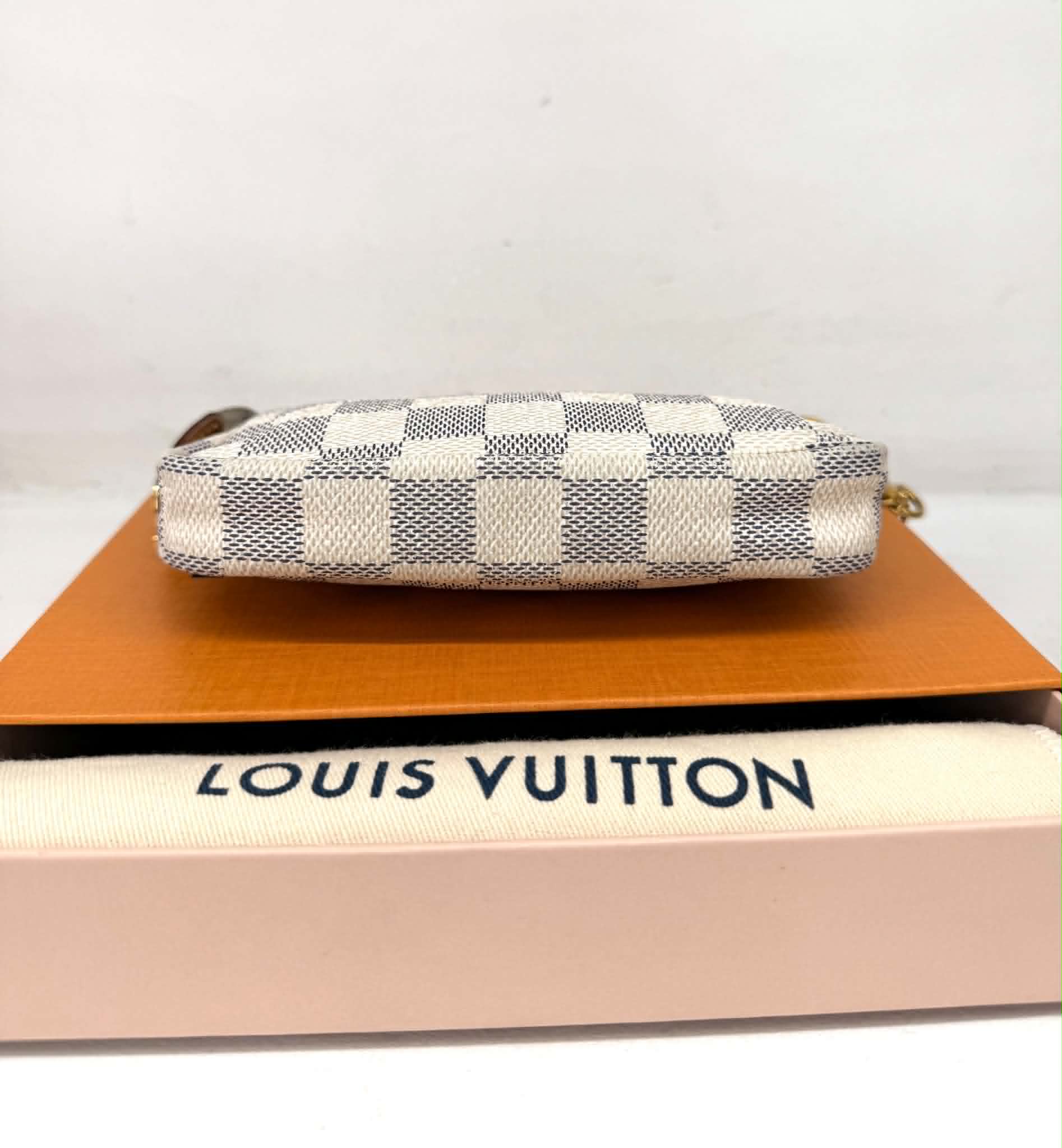 LOUIS VUITTON MINI POCHETTE ACCESSOIRES