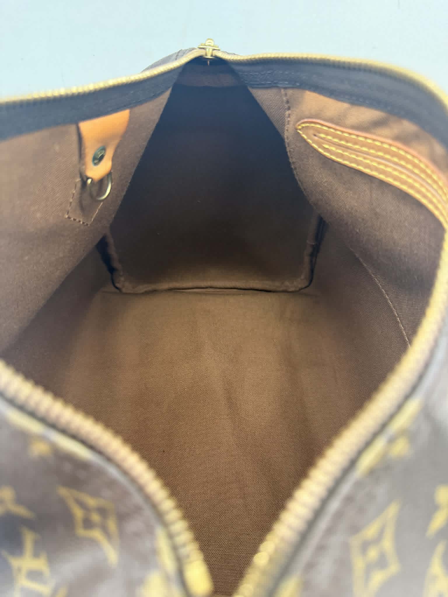 LOUIS VUITTON SPEEDY 30
