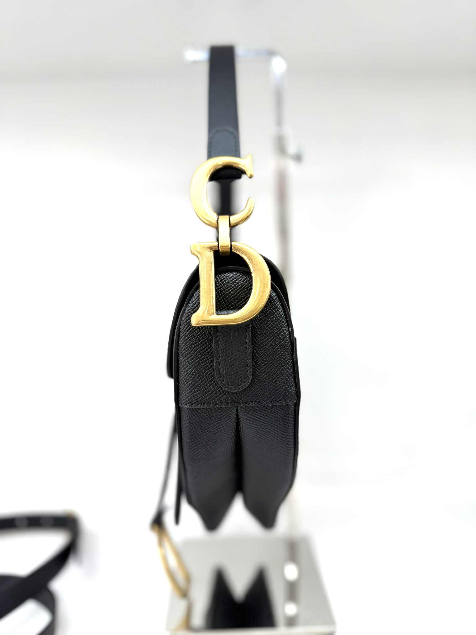 DIOR SADDLE MEDIA