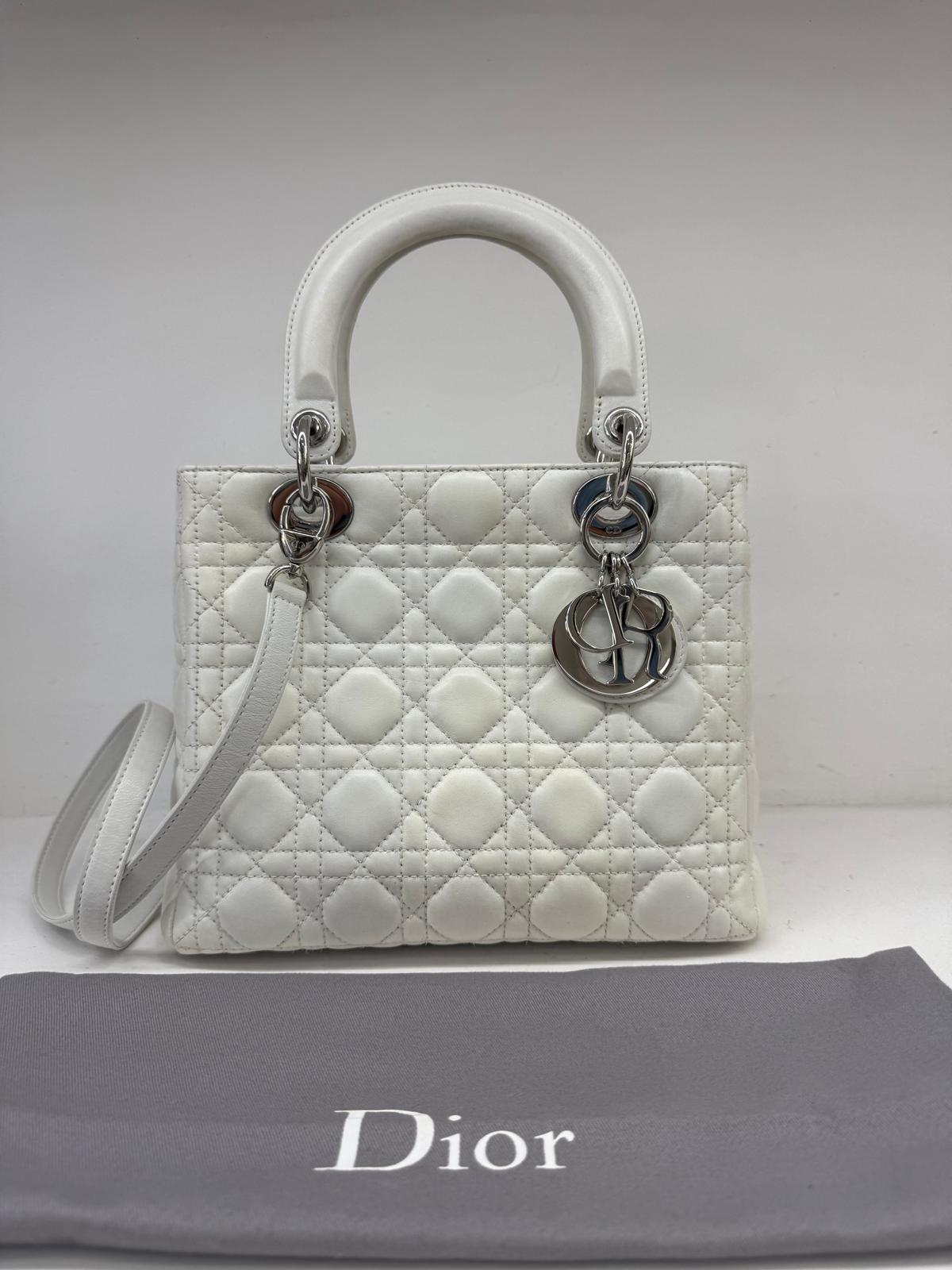 Lady Dior media bianca