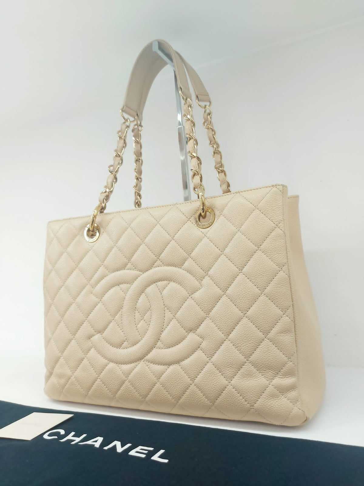 CHANEL GST GRAND
