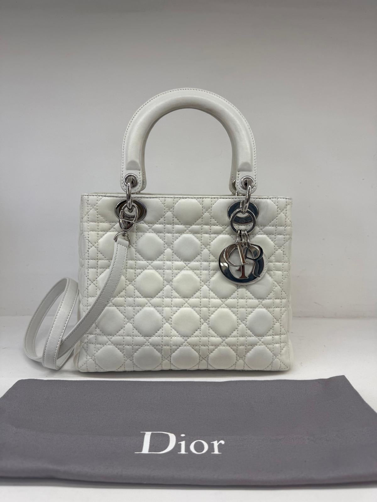 Lady Dior media bianca