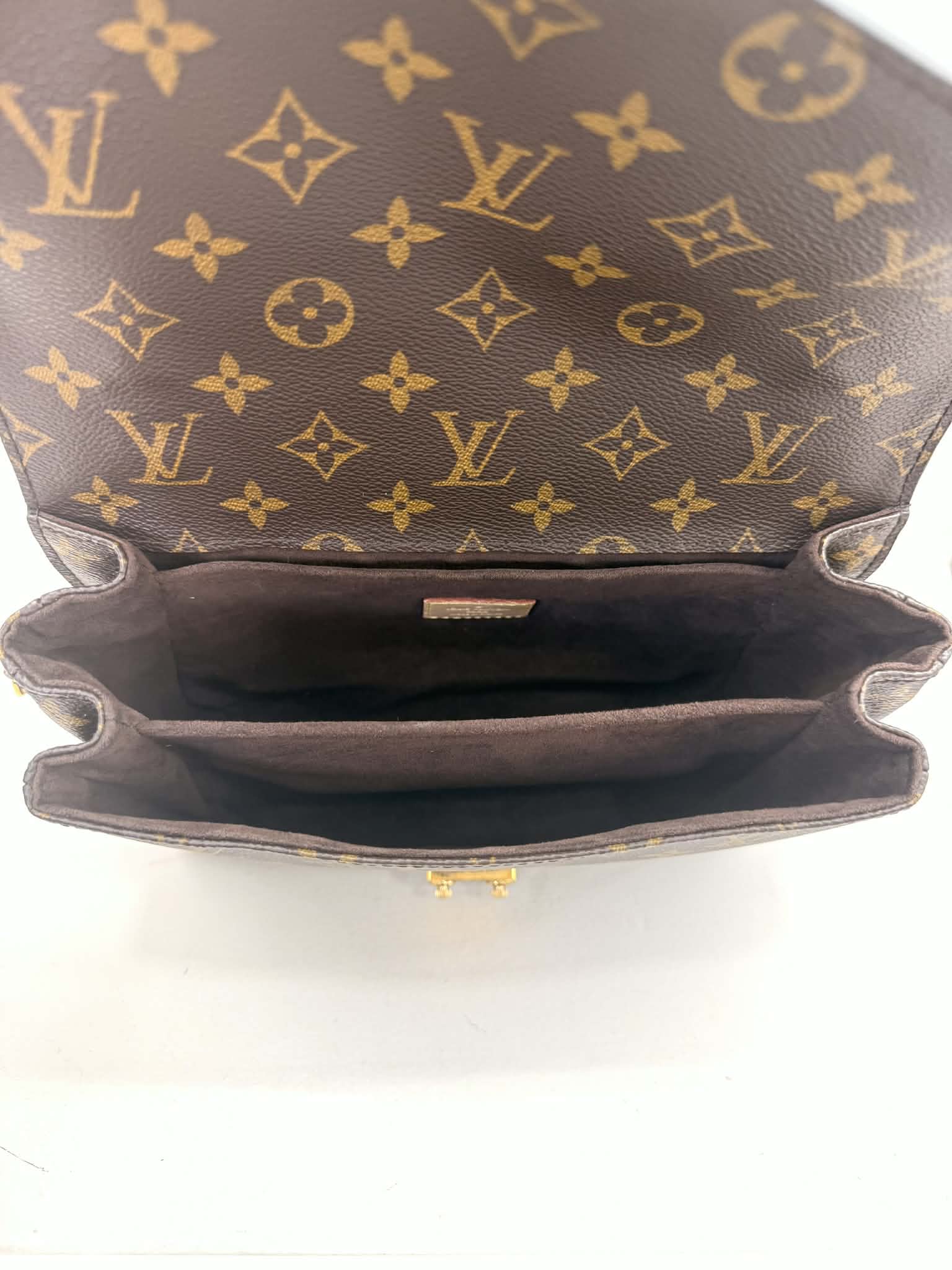 LOUIS VUITTON METIS