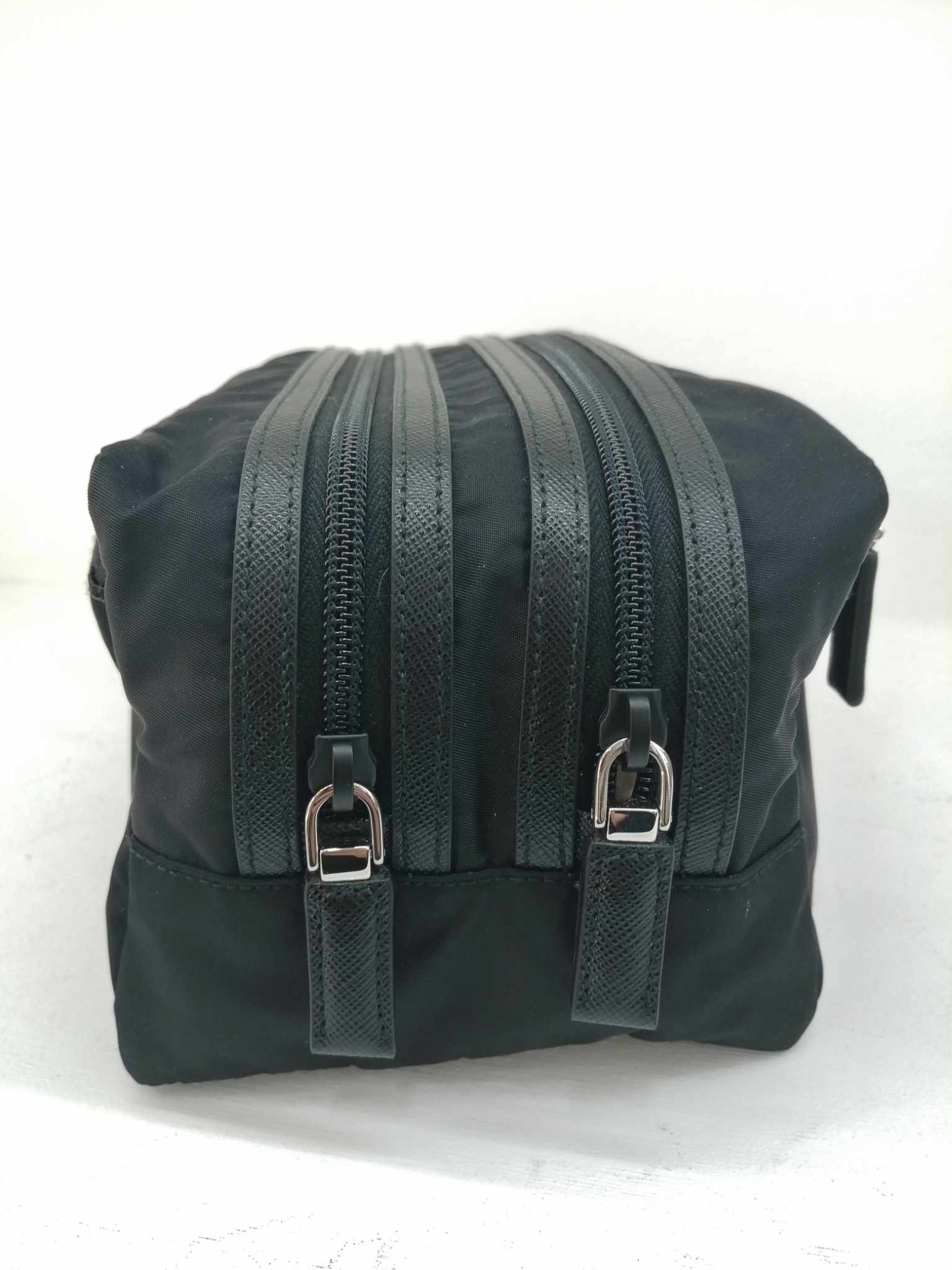 Prada Pouch Re-Nylon e Saffiano
