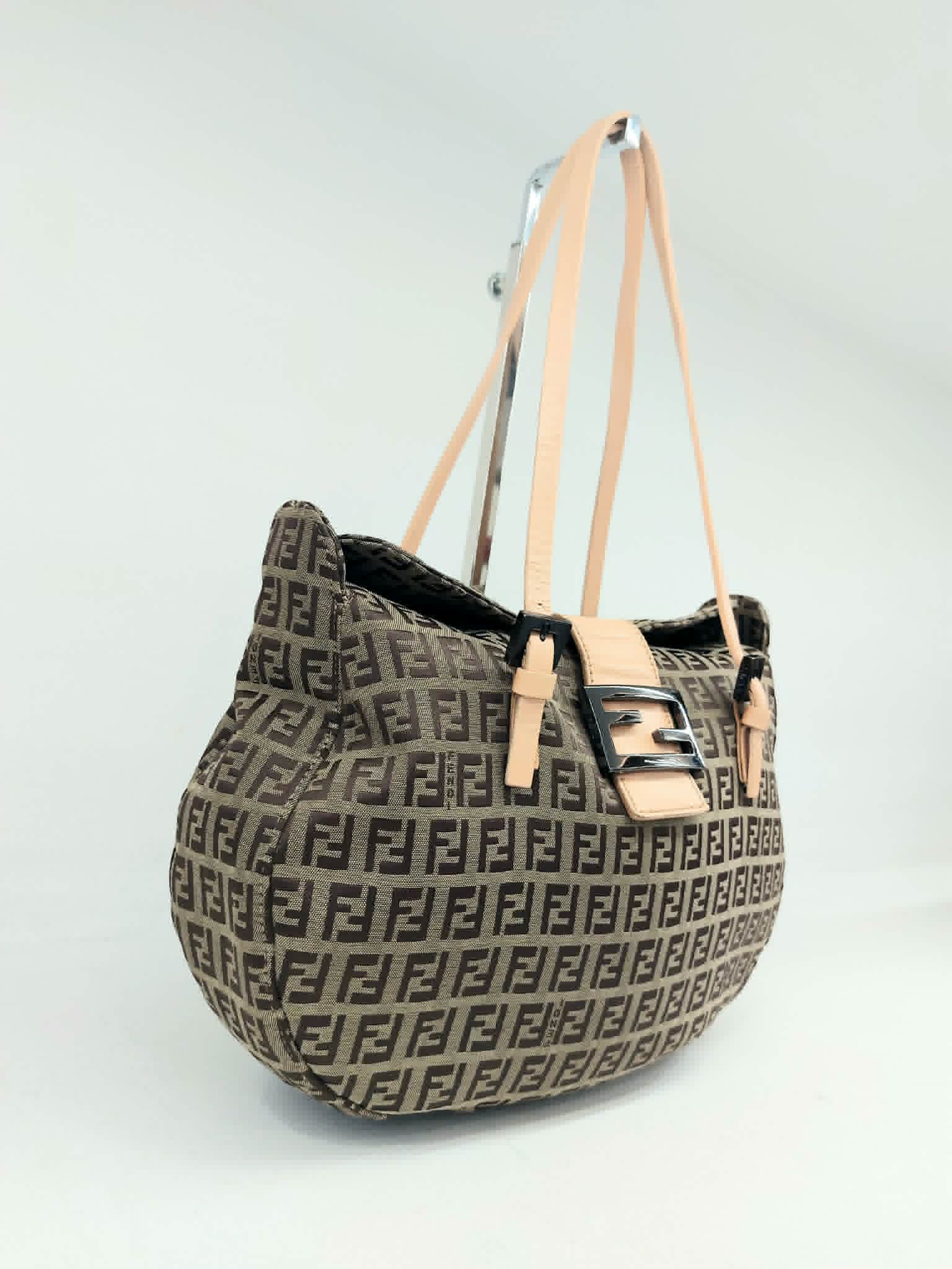 FENDI BAGUETTE ZUCCHINO