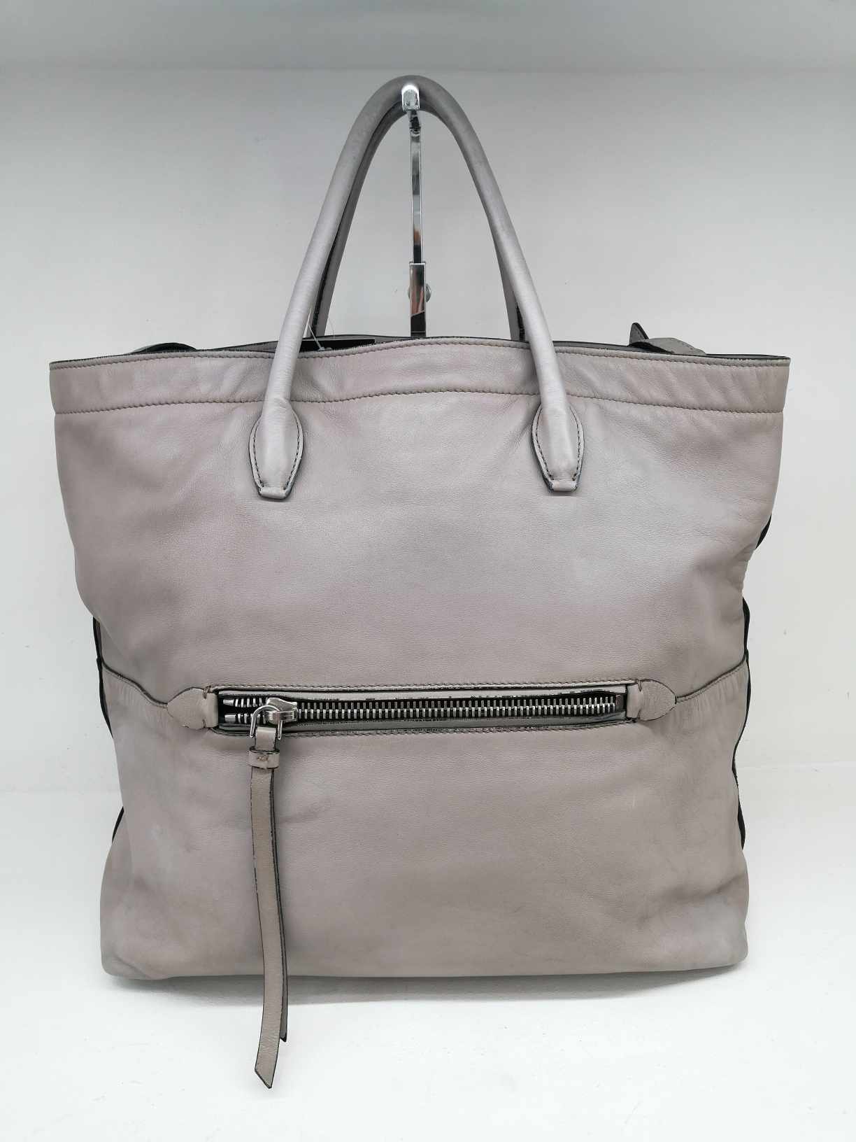 Miu Miu Shopper Grande