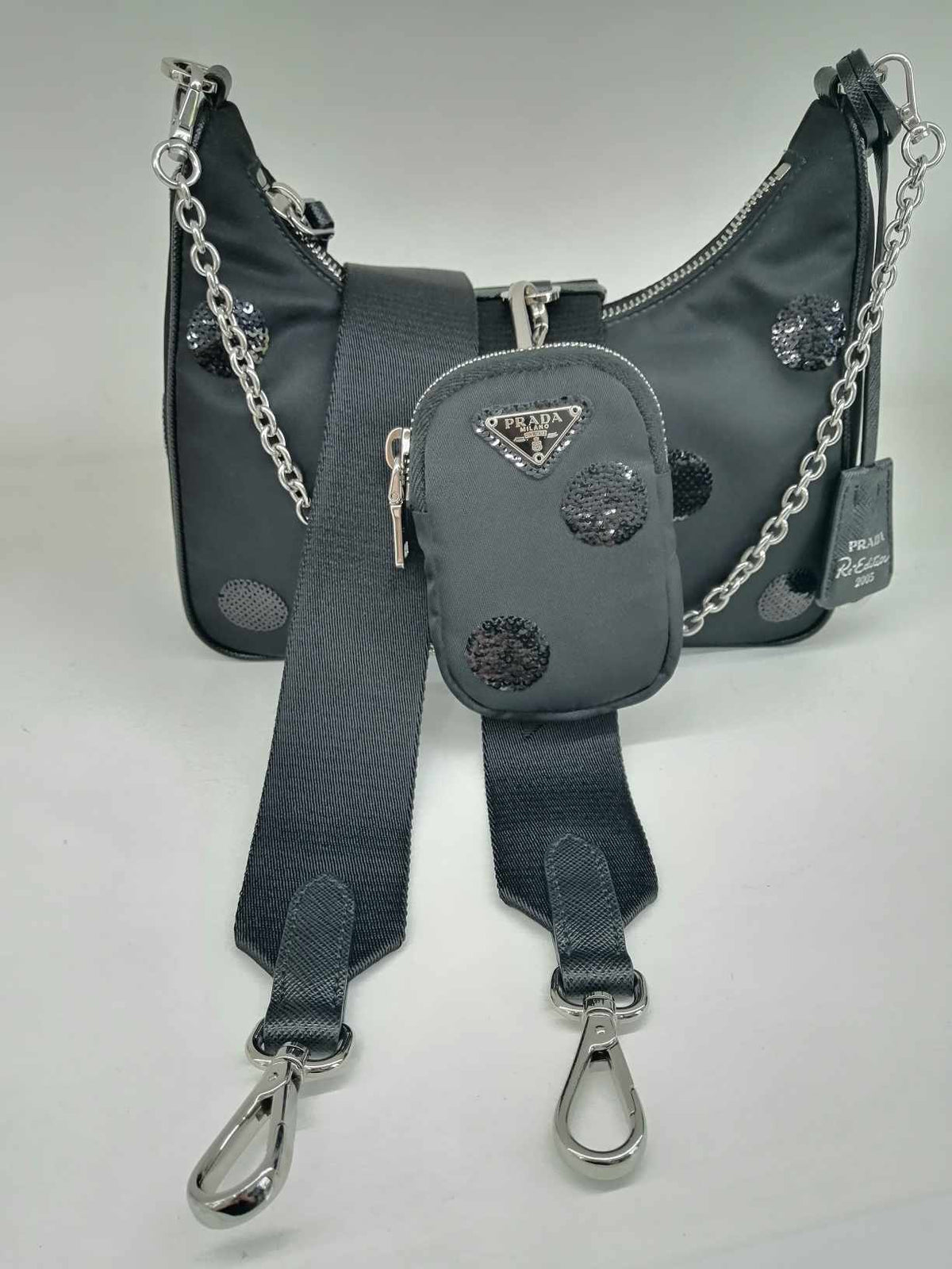 Prada Re-Edition 2005 in Nylon