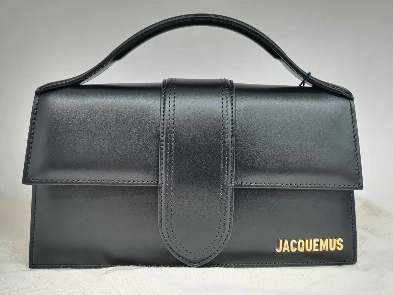 JACQUEMUS LE GRAND BAMBINO Gold