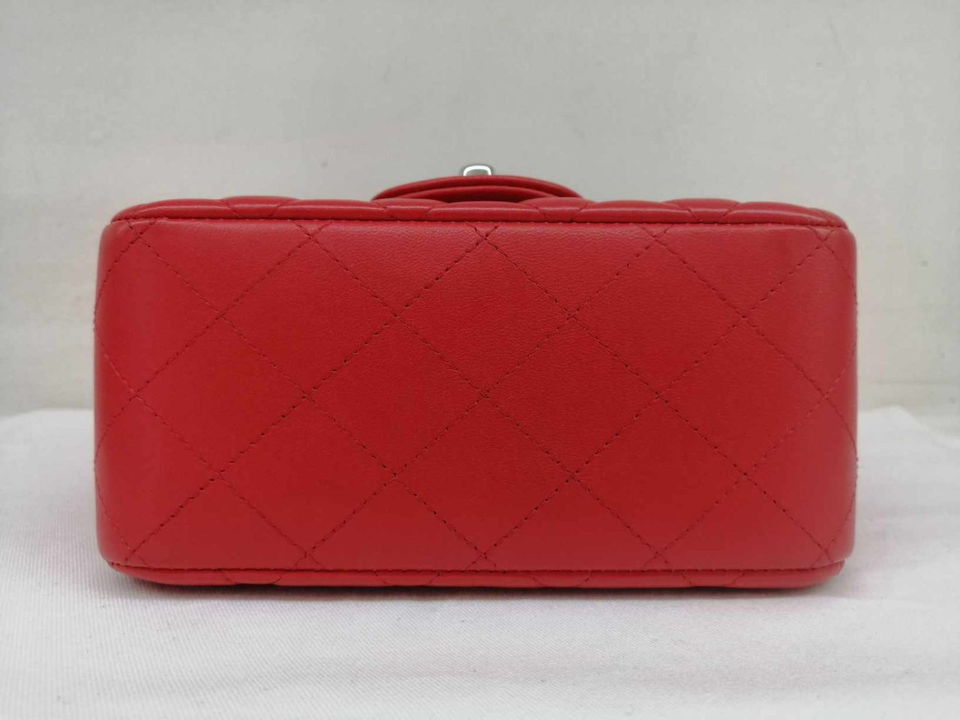 CHANEL TIMELESS MINI ROSSA