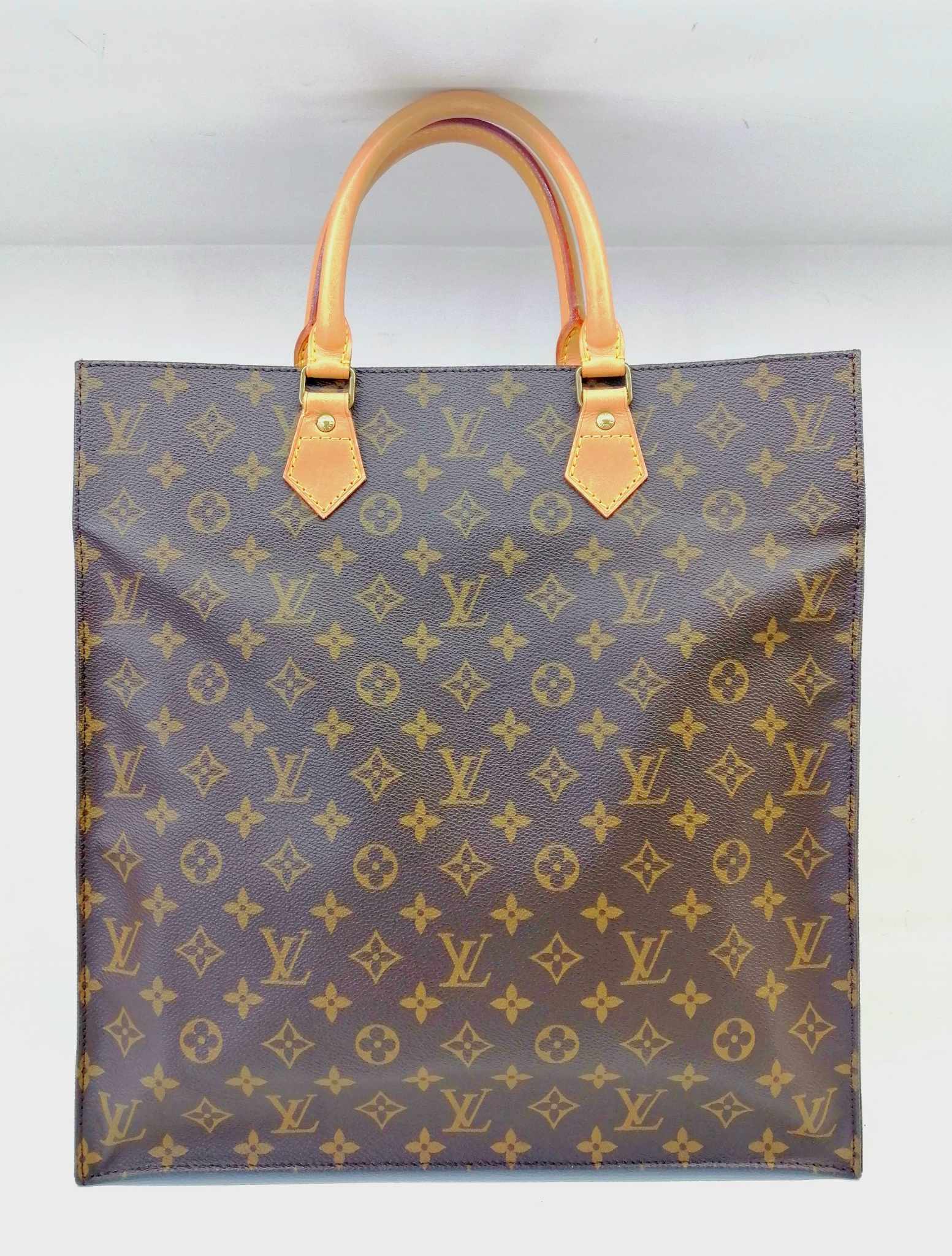Louis Vuitton Sac Plat