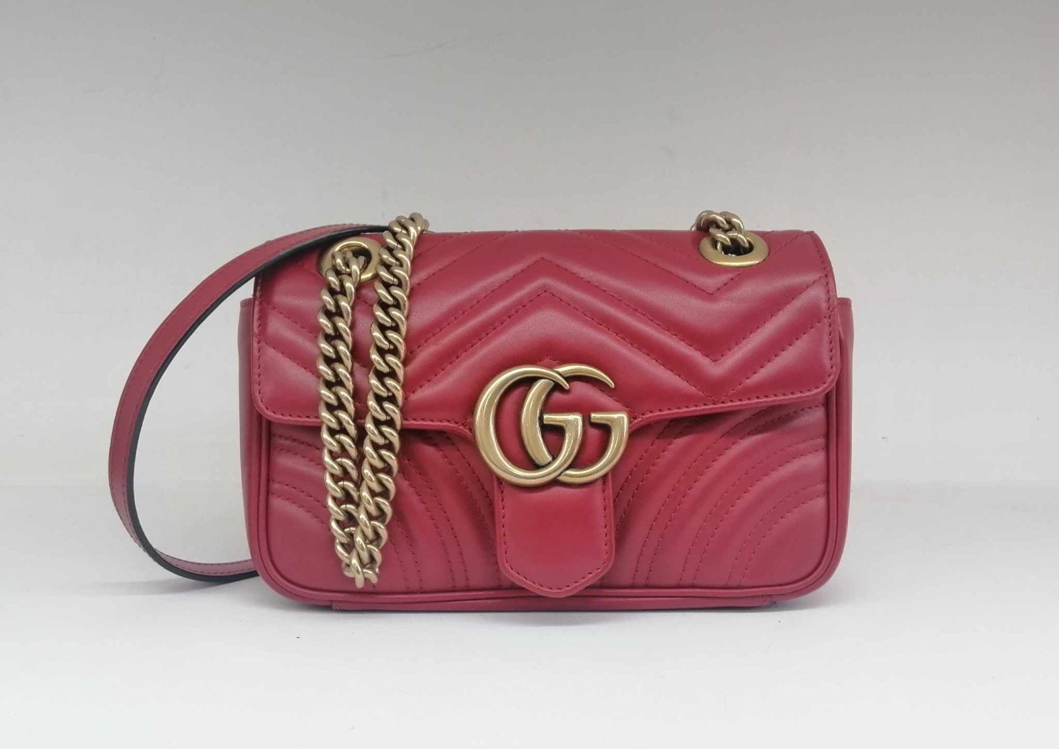 Gucci Marmont GG 22
