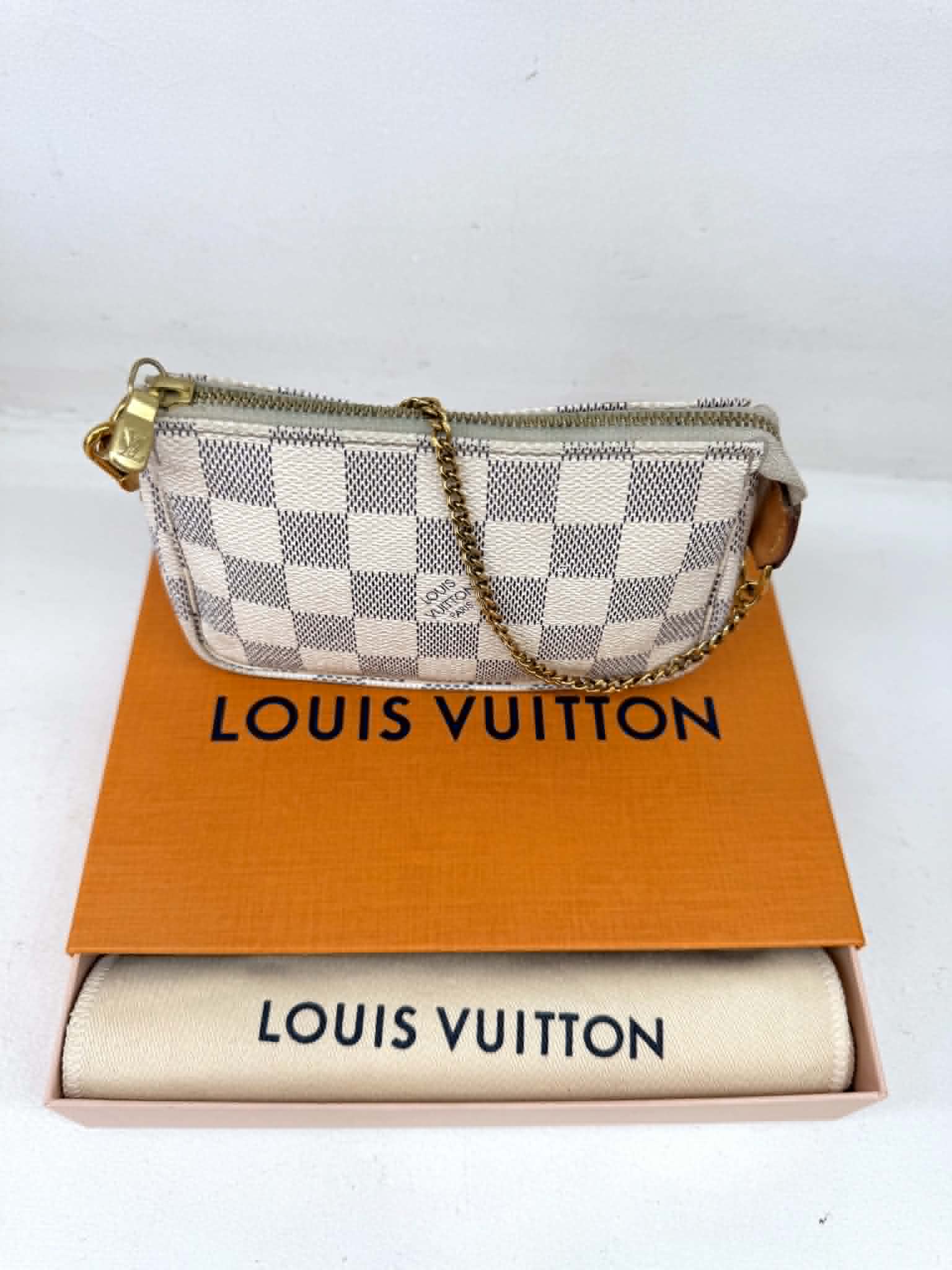 LOUIS VUITTON MINI POCHETTE ACCESSOIRES