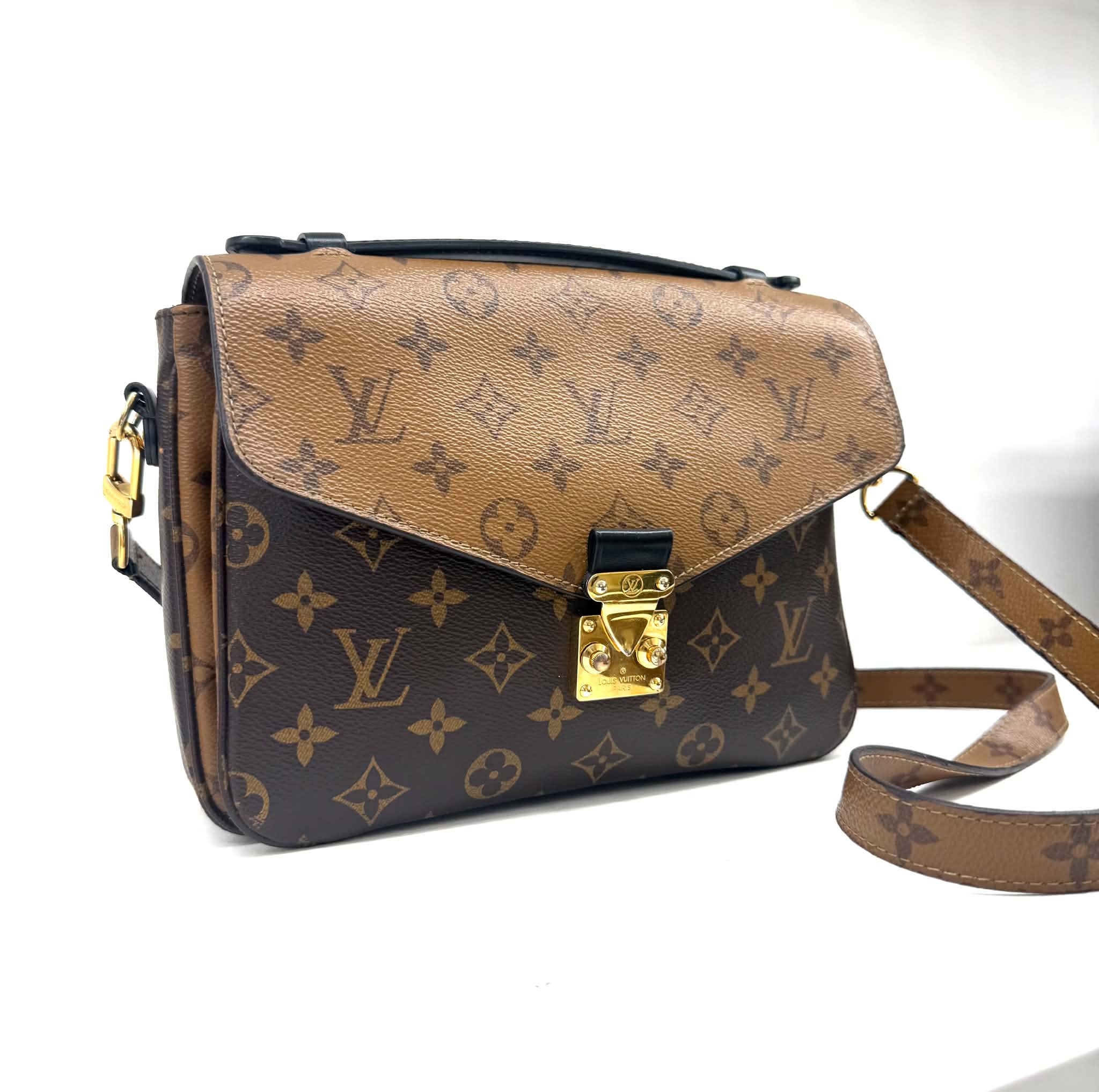 LOUIS VUITTON METIS REVERSE
