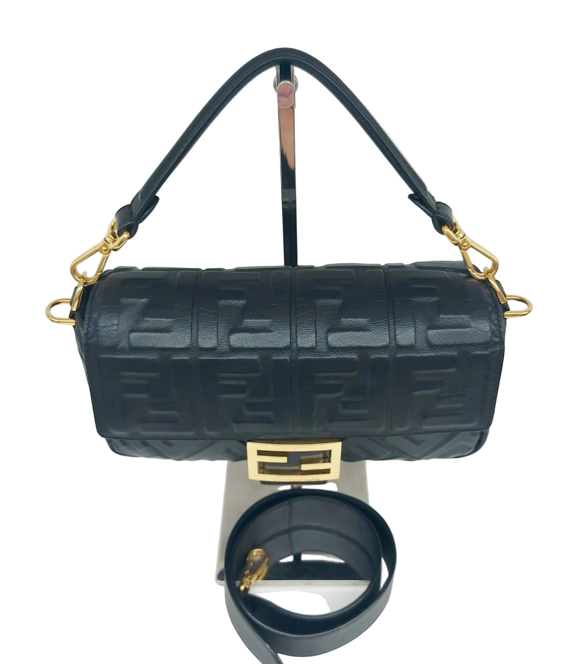 FENDI BAGUETTE MEDIA