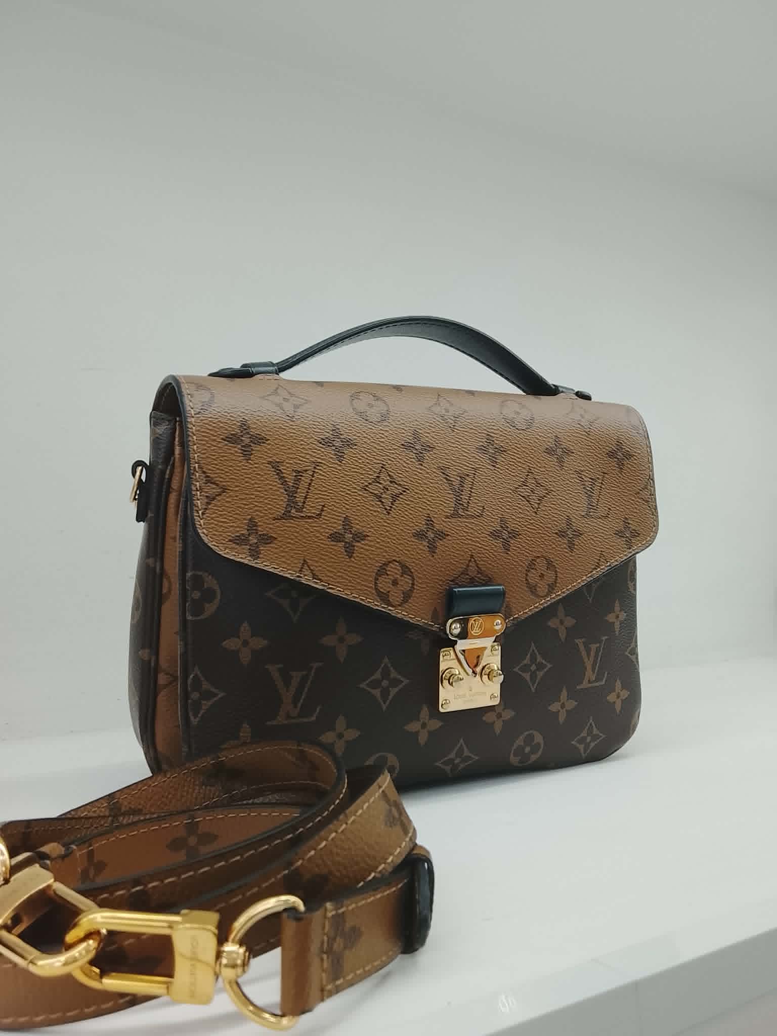 LOUIS VUITTON METIS