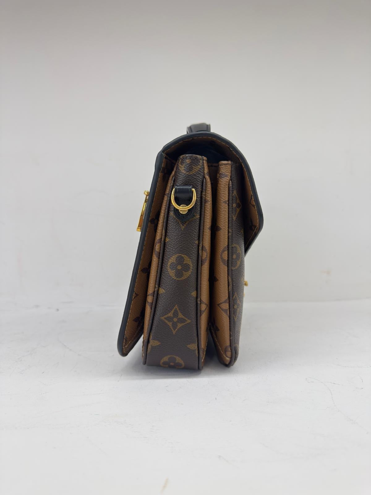 LOUIS VUITTON METIS REVERSE.