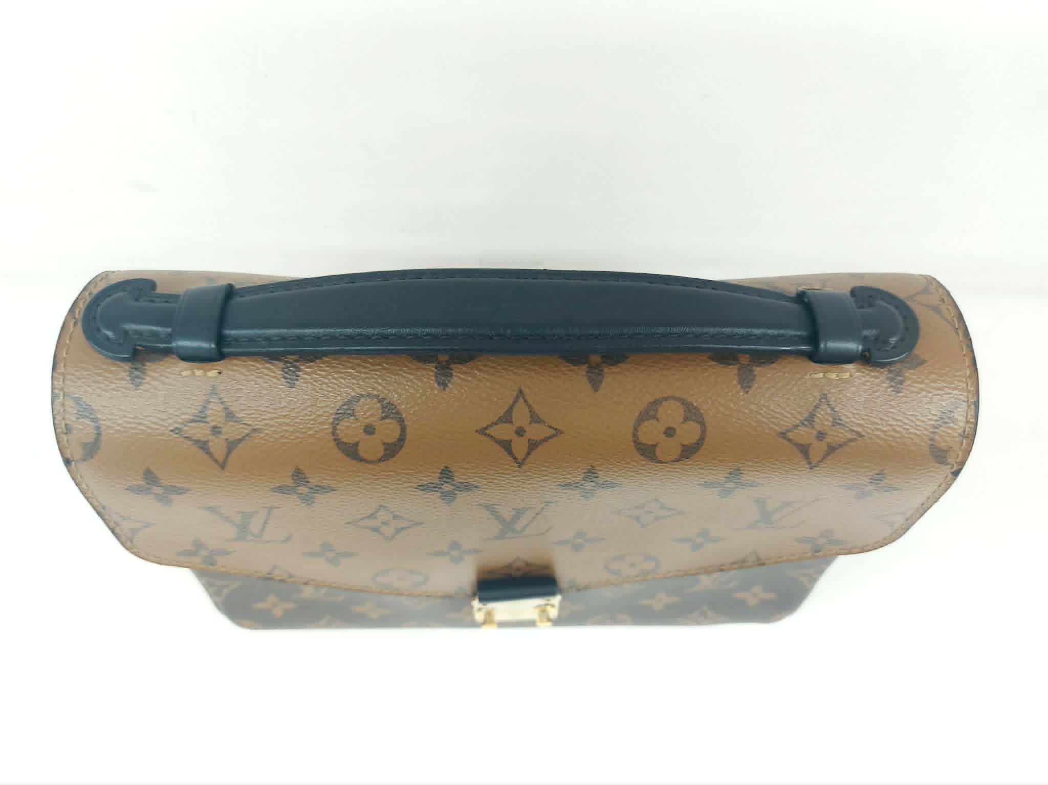 LOUIS VUITTON METIS MONOGRAM REVERSE
