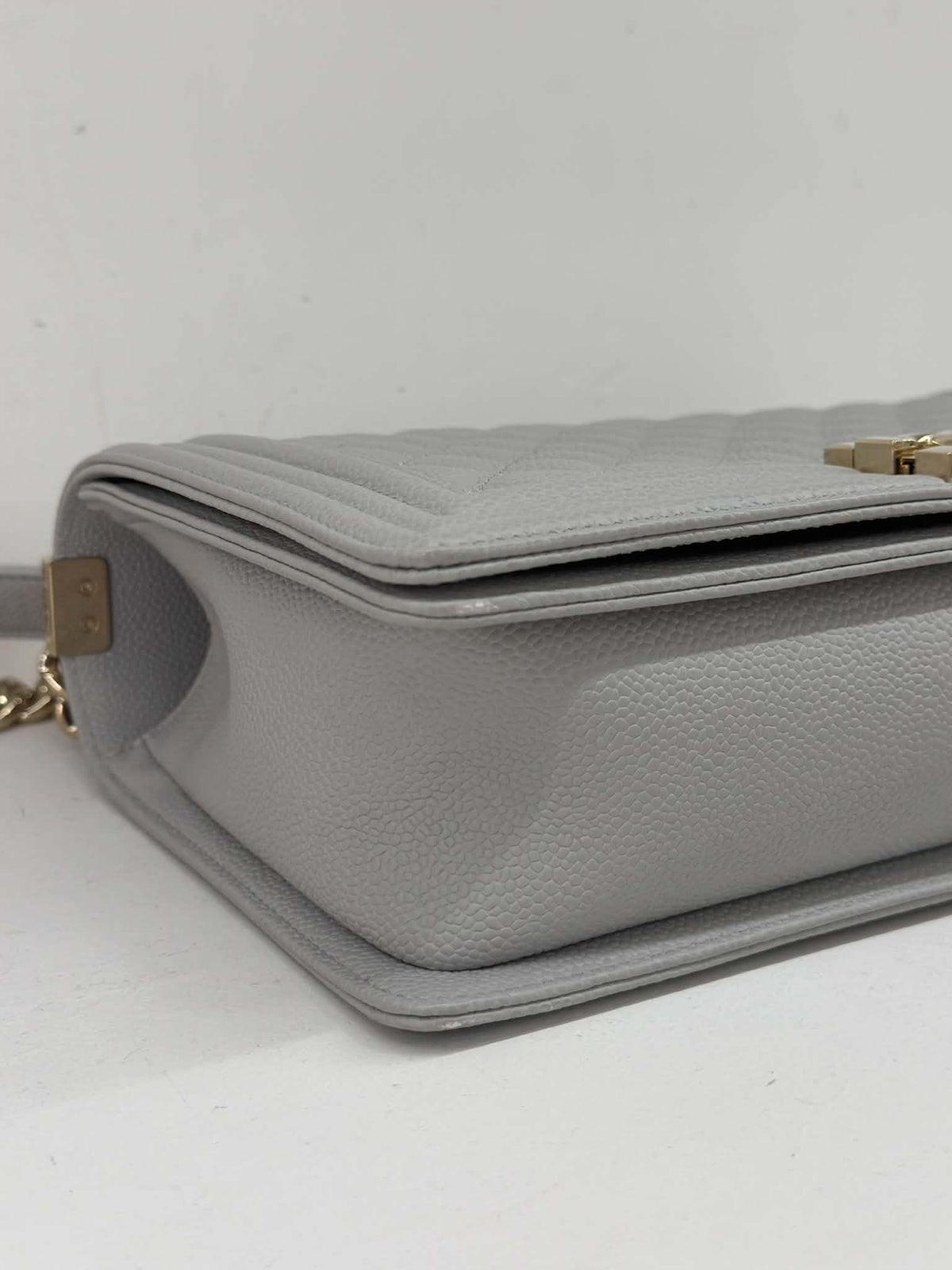 CHANEL BOY MEDIUM