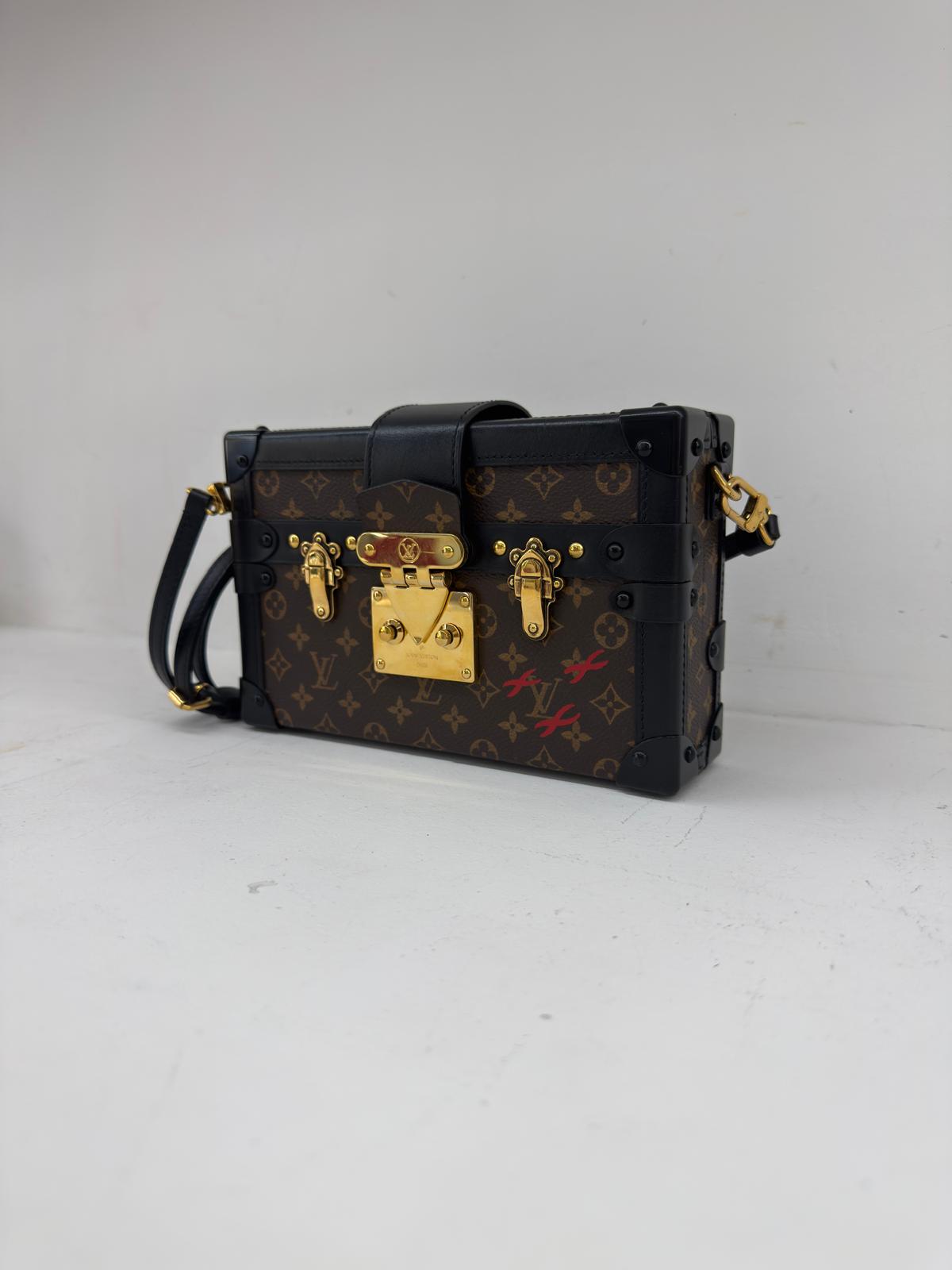 LOUIS VUITTON TRUNK PETITE MALLE
