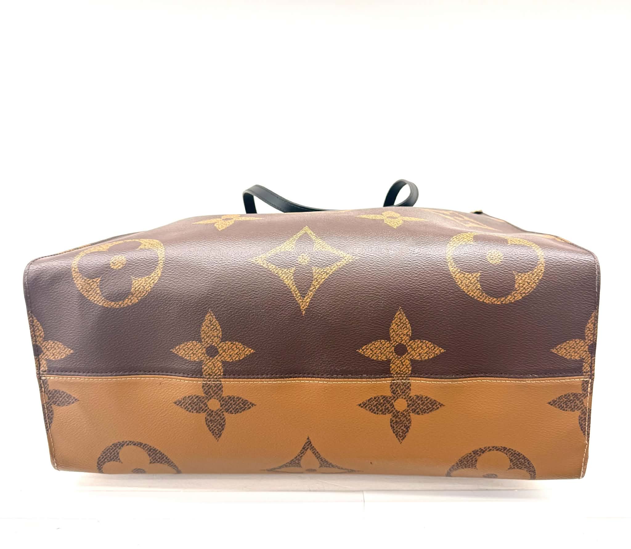 LOUIS VUITTON  ONTHEGO GM