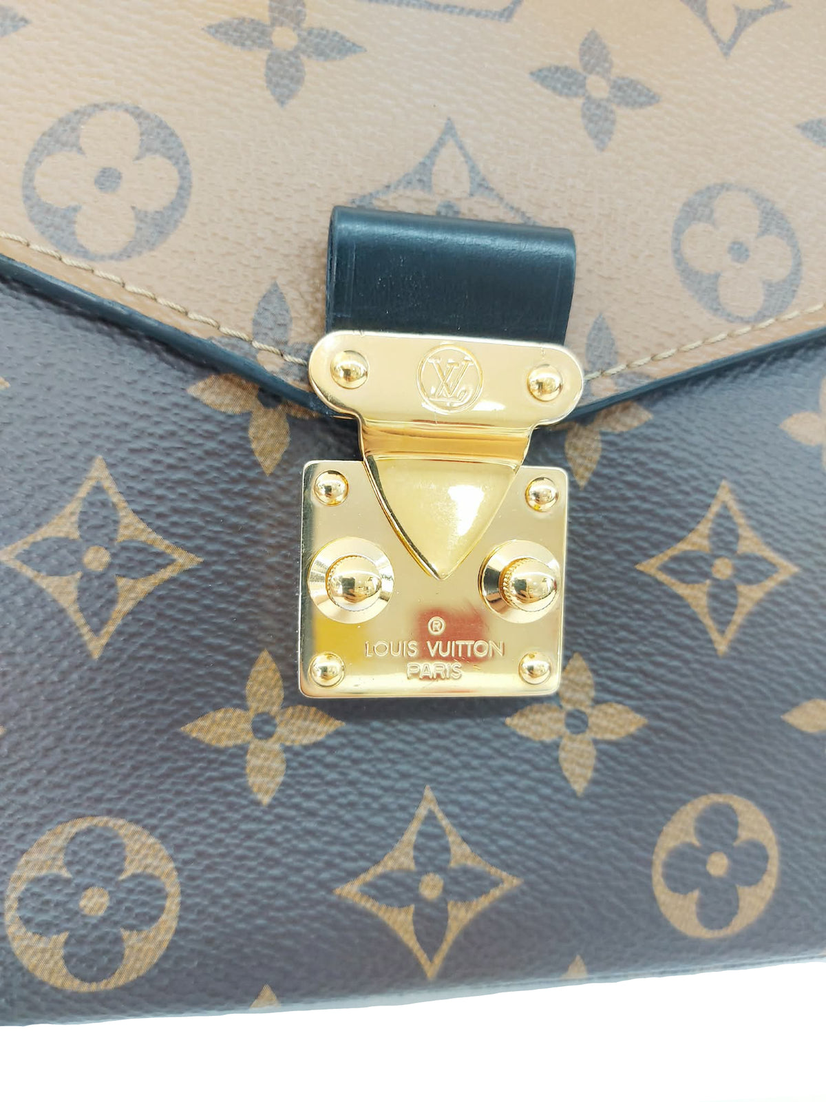LOUIS VUITTON METIS REVERSE
