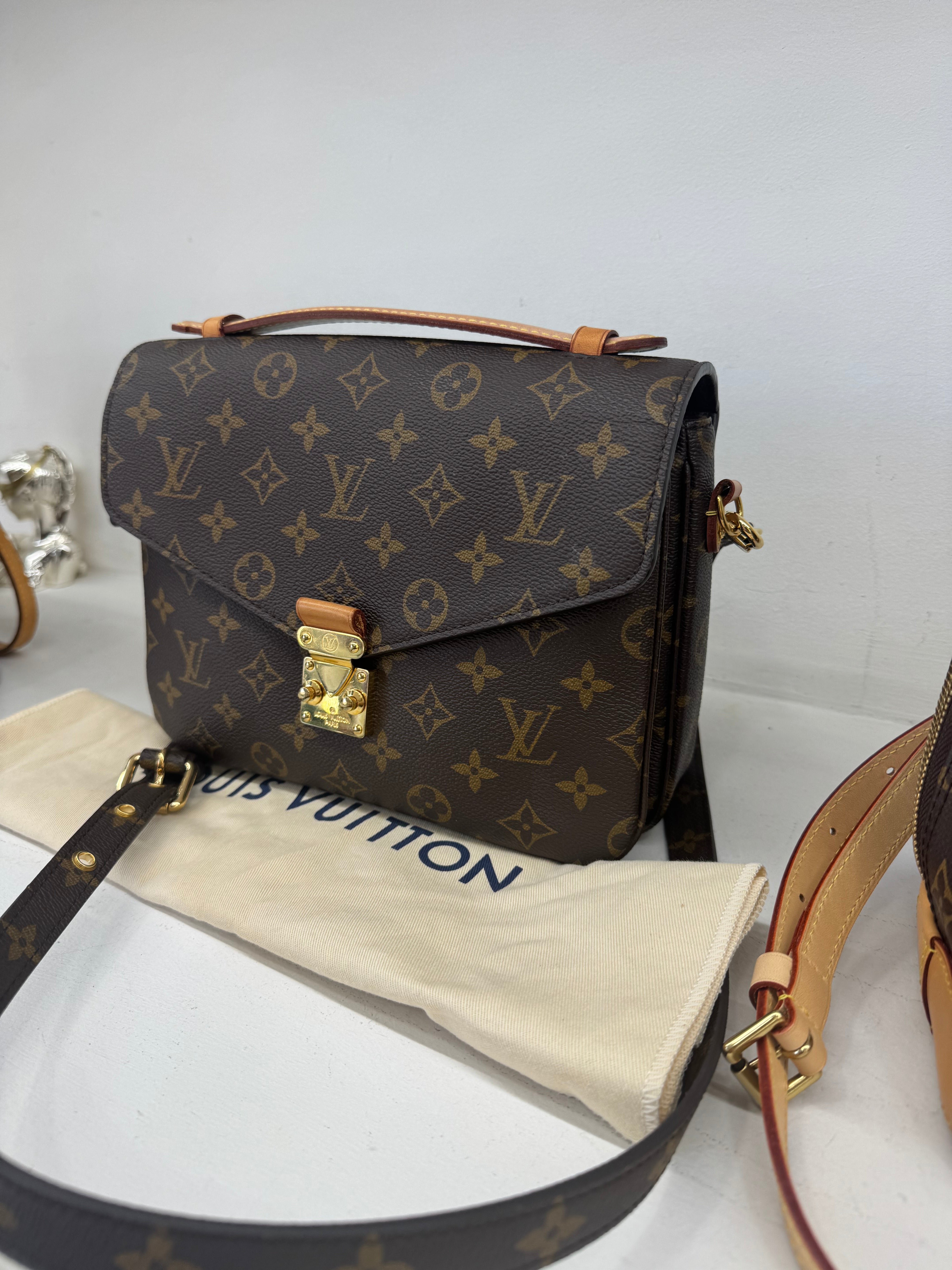 LOUIS VUITTON METIS