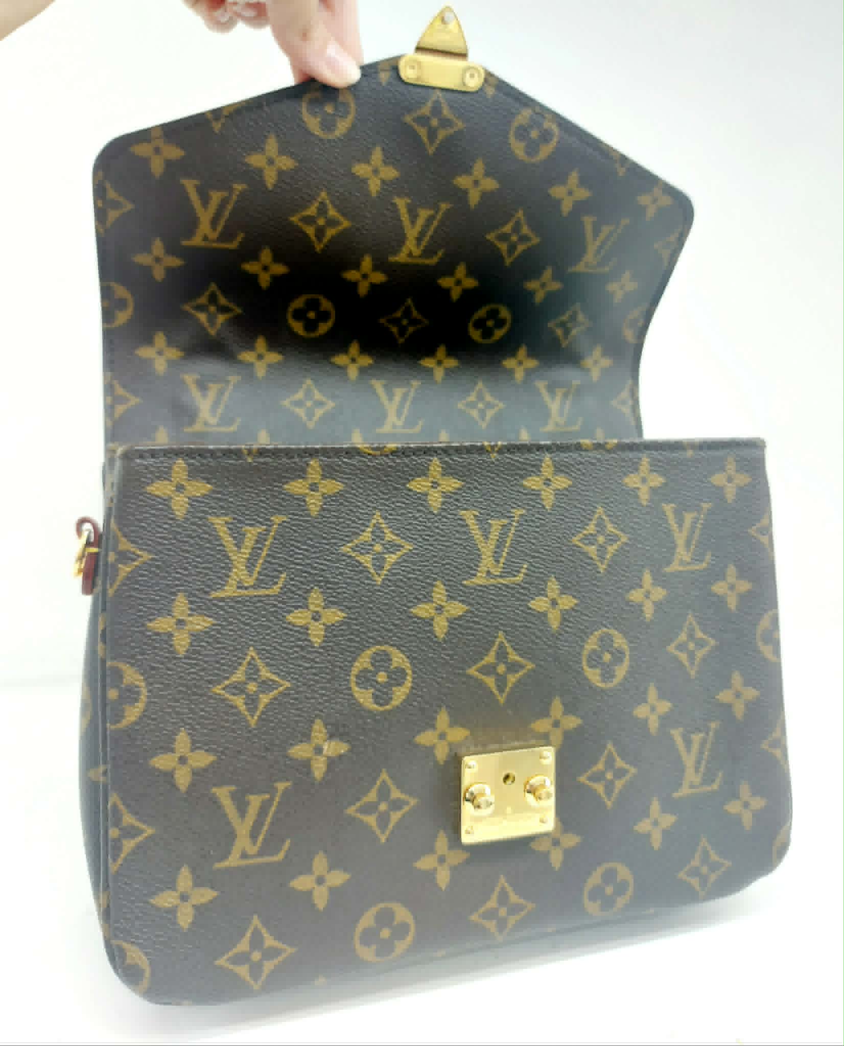 LOUIS VUITTON METIS MONOGRAM