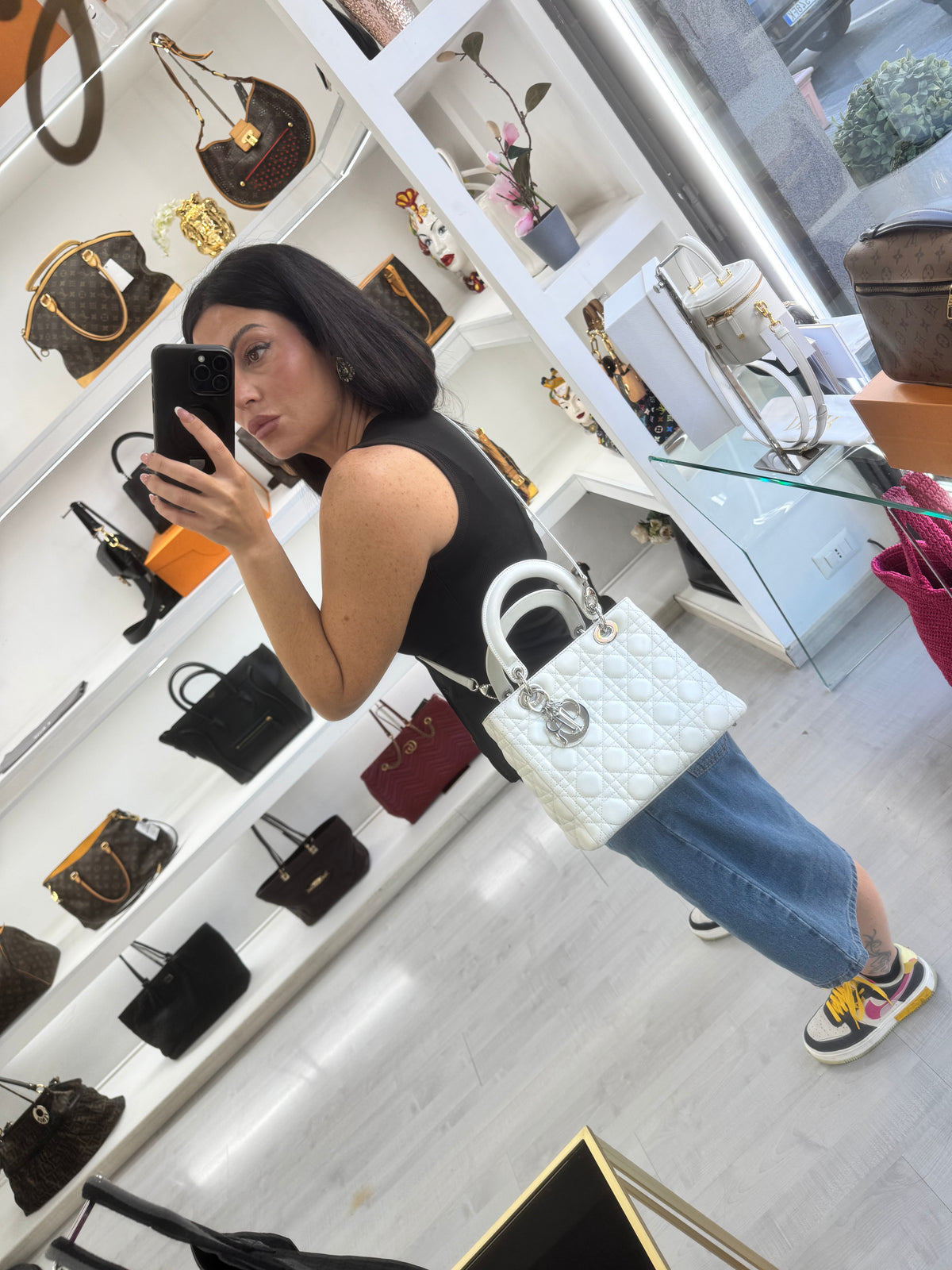 Lady Dior media bianca