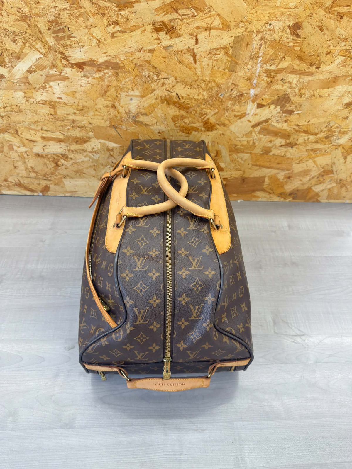 LOUIS VUITTON EOLE  50 TROLLEY