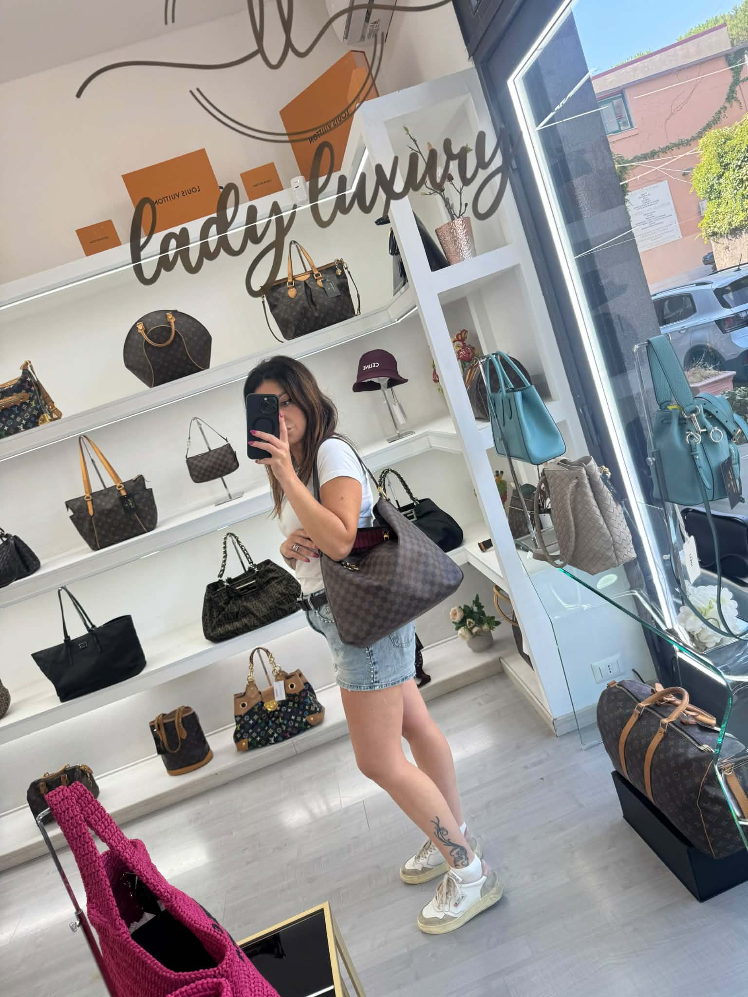 LOUIS VUITTON DELIGHTFULL