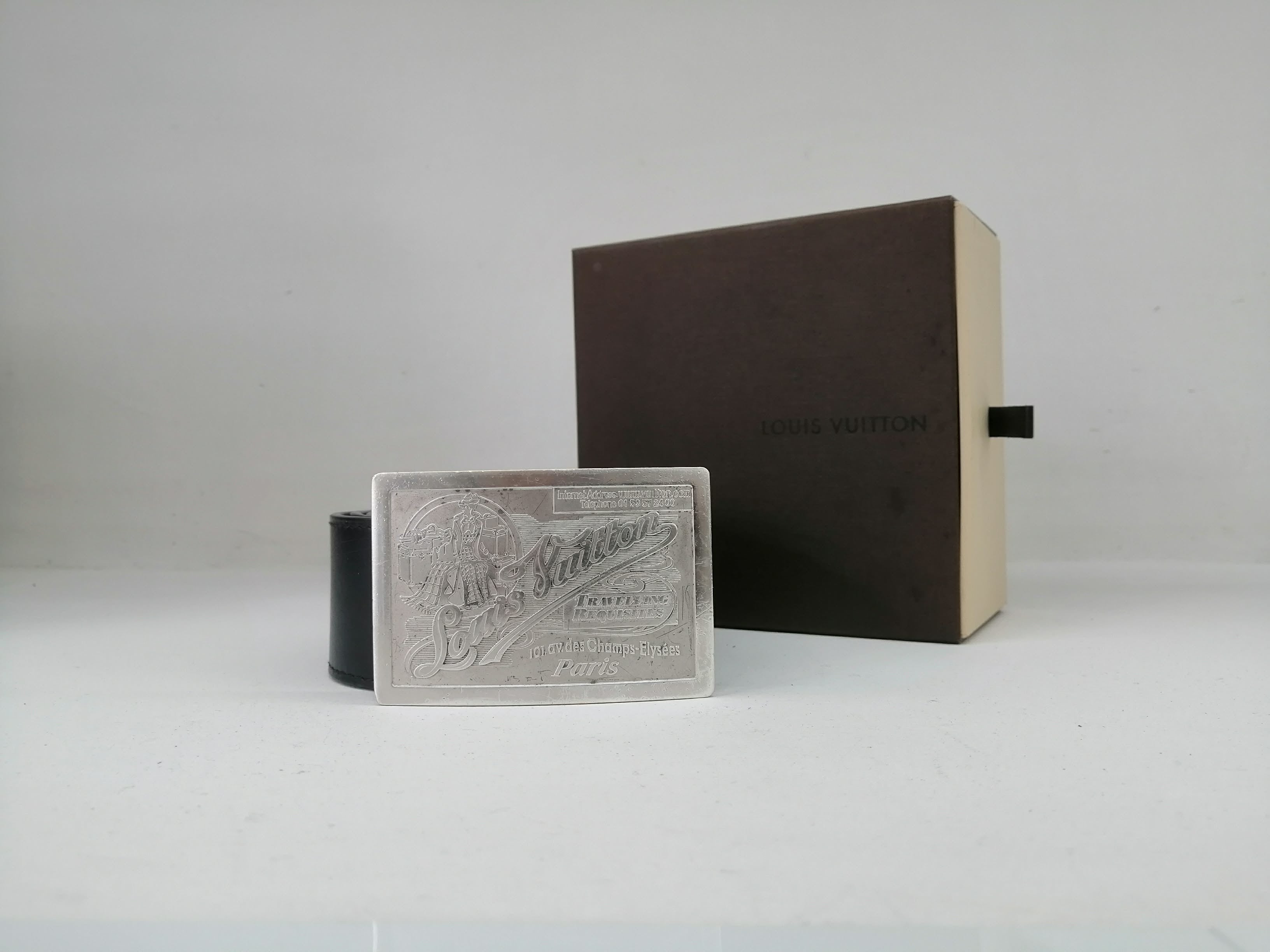 LOUIS VUITTON CINTURA IN PELLE SANGLE JEANS Tg 85