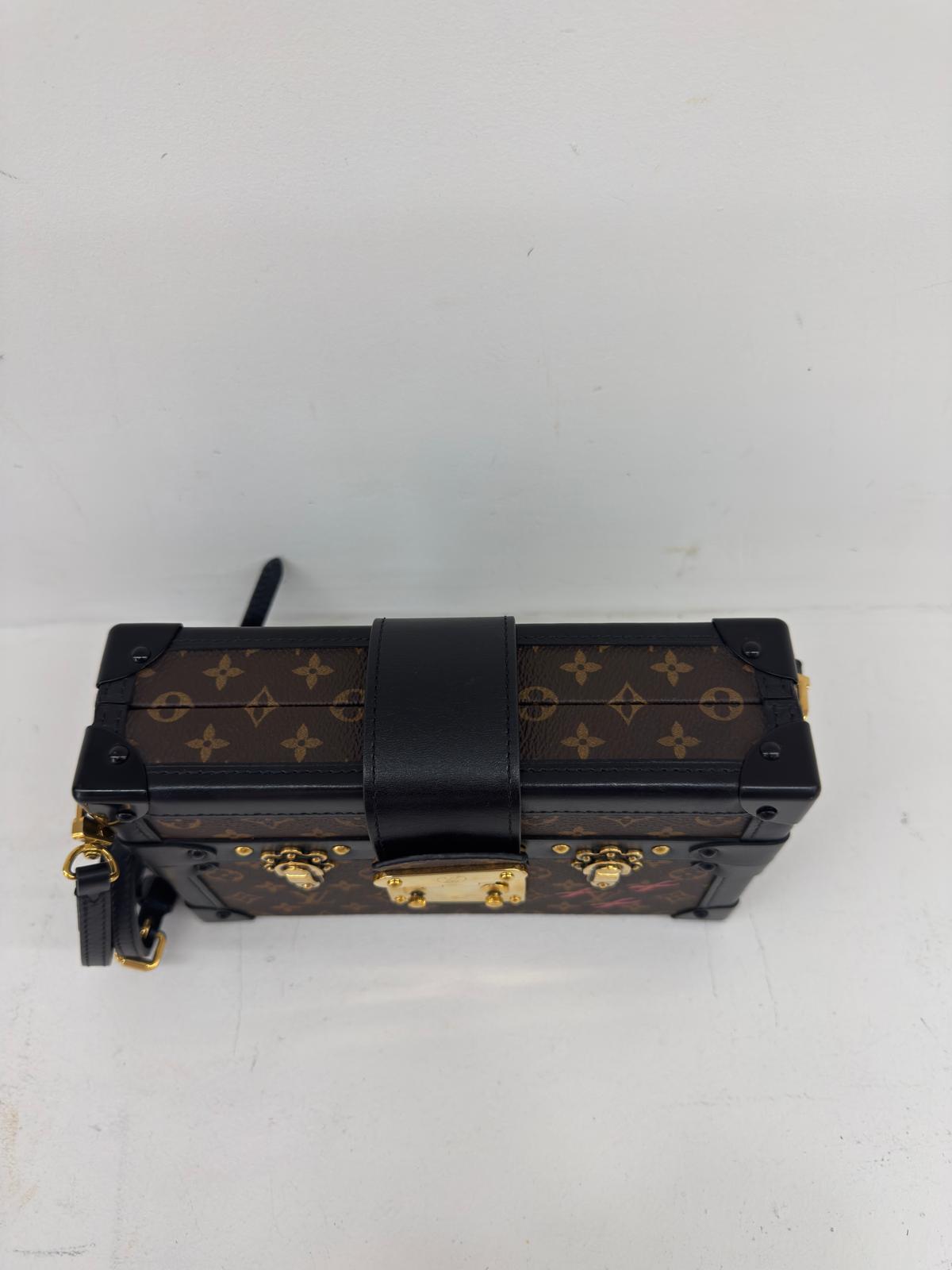 LOUIS VUITTON TRUNK PETITE MALLE