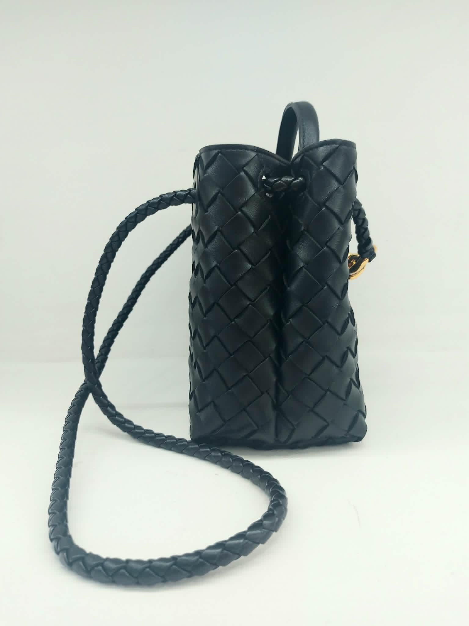 BOTTEGA VENETA ANDIAMO PICCOLA