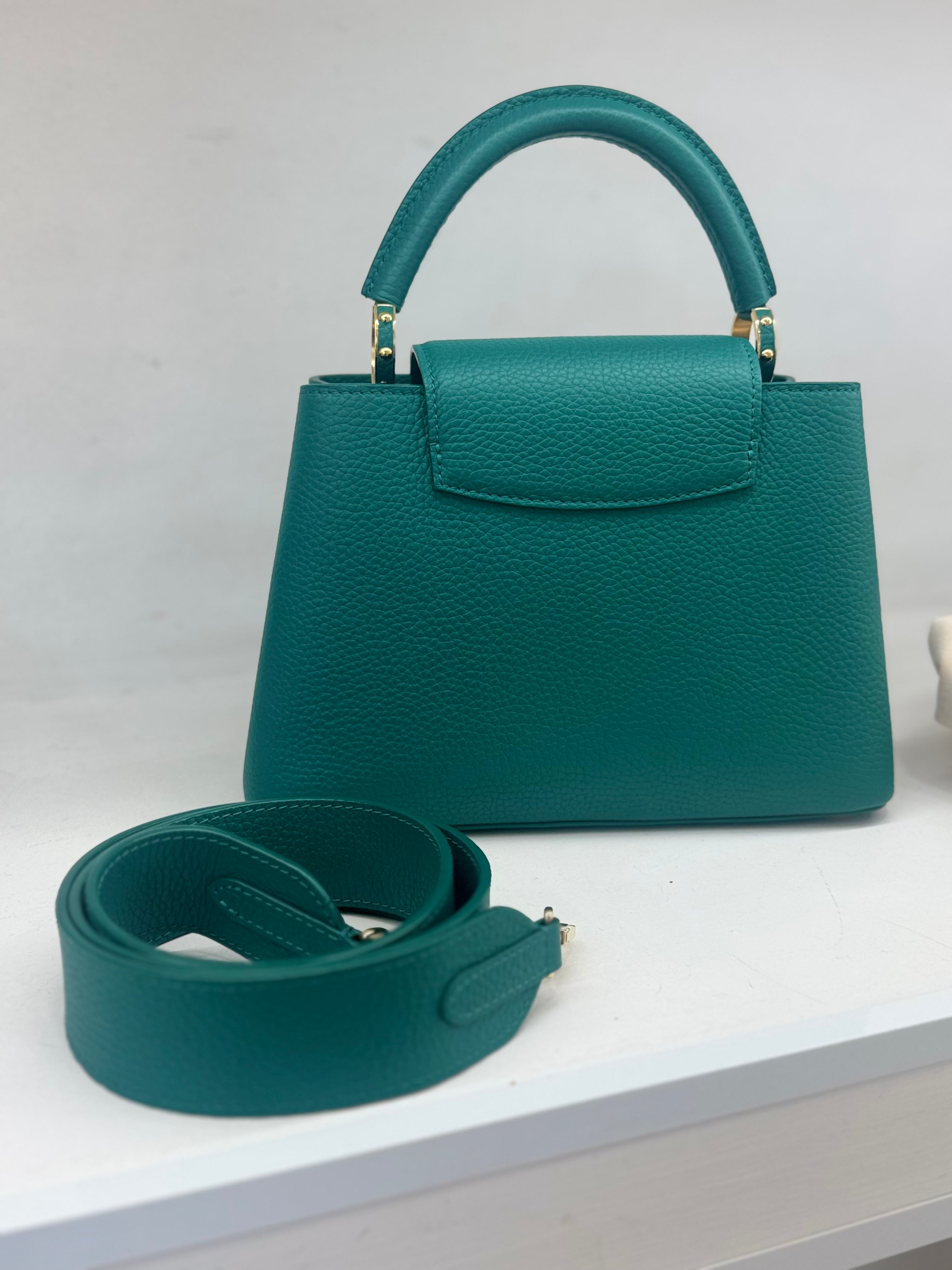 LOUIS VUITTON CAPUCINES BB