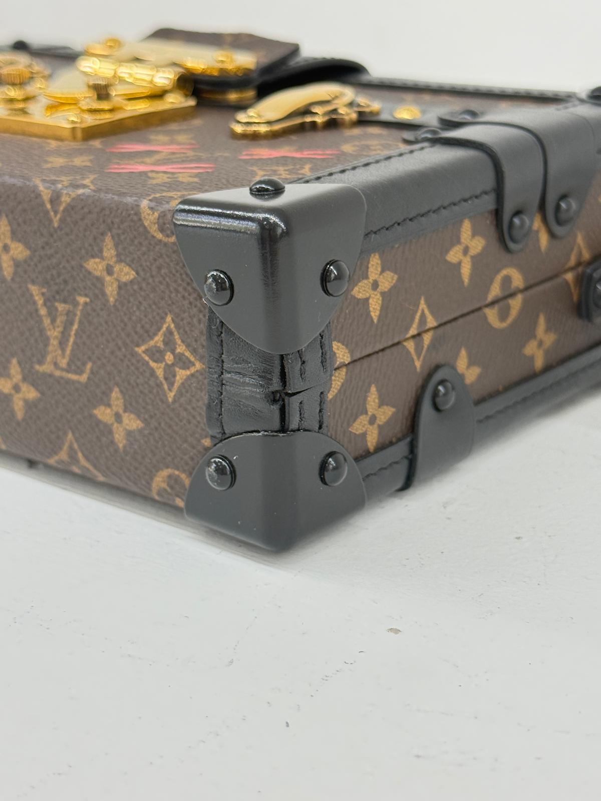 LOUIS VUITTON TRUNK PETITE MALLE