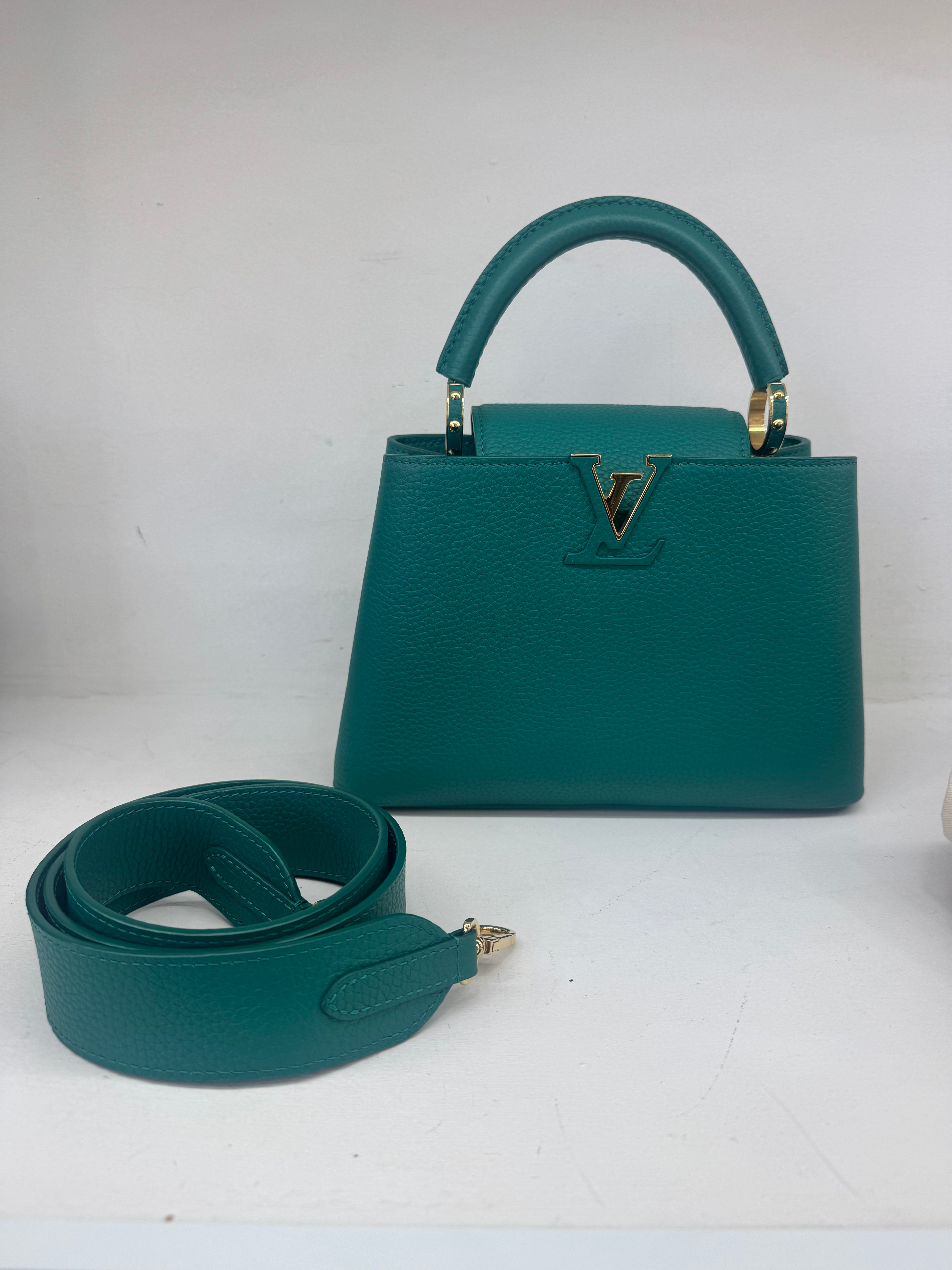 LOUIS VUITTON CAPUCINES BB